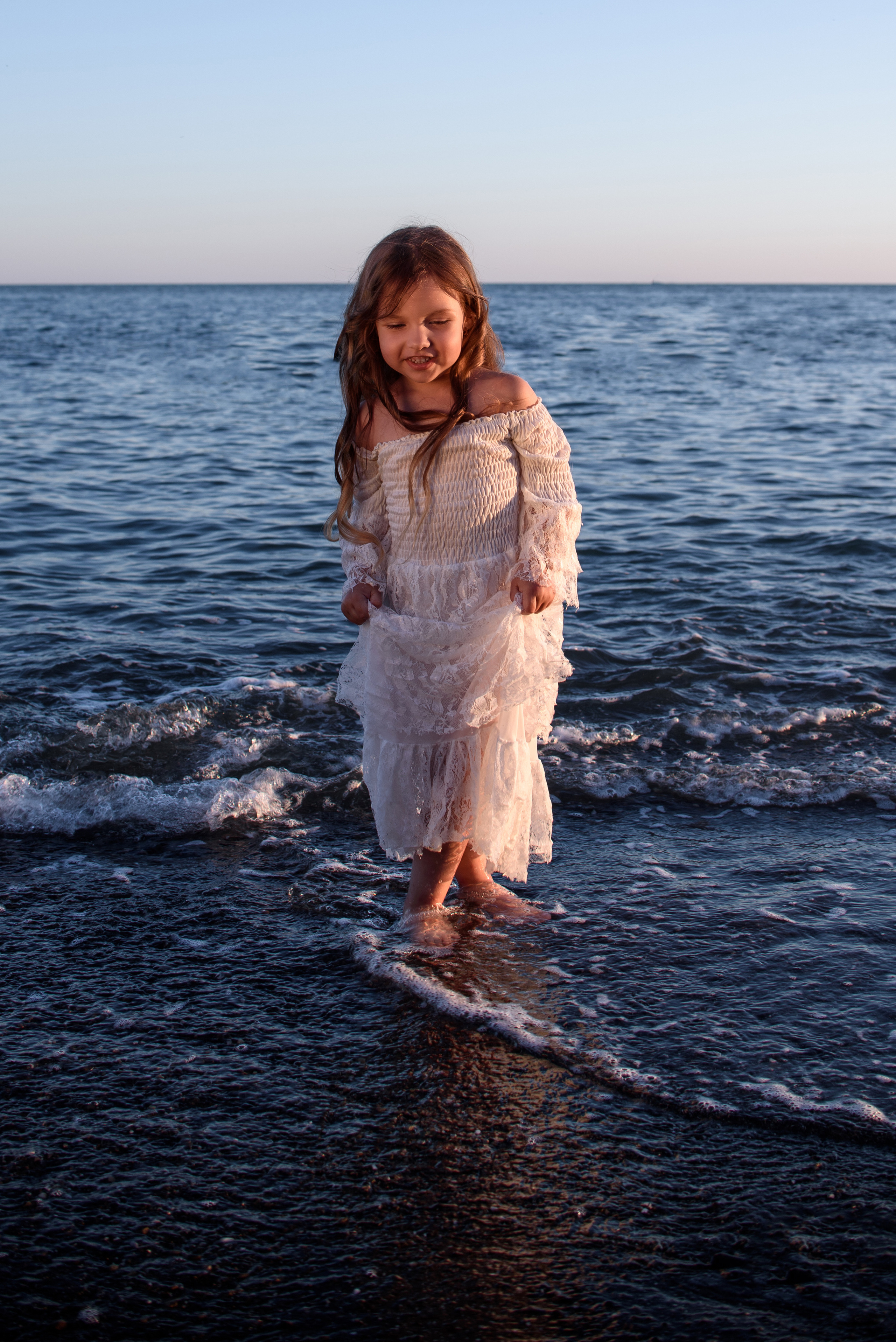 Фотосессия на закате. Детский студийный фотограф Сочи