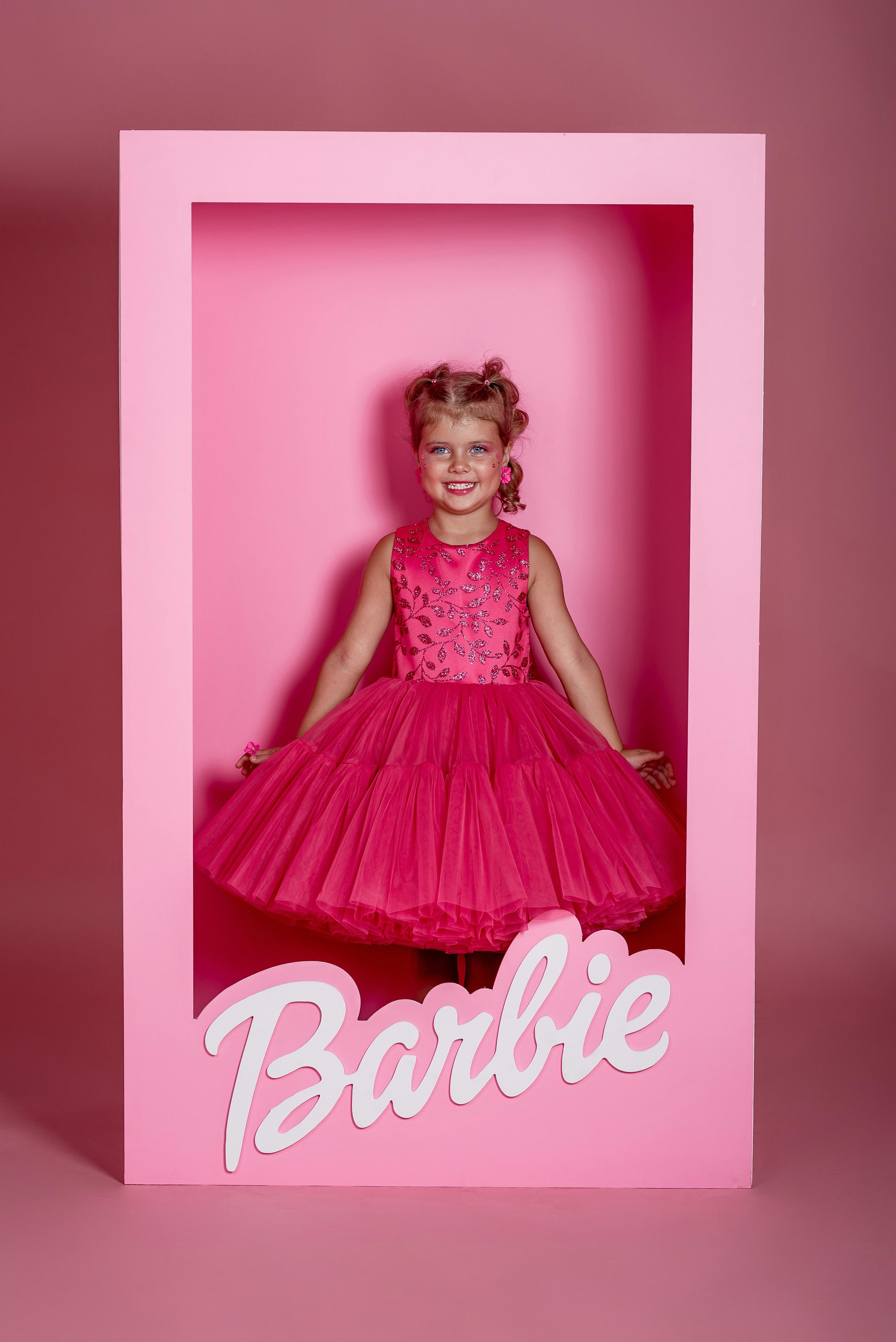 Фотосессия в стиле барби. Детский студийный фотограф Сочи