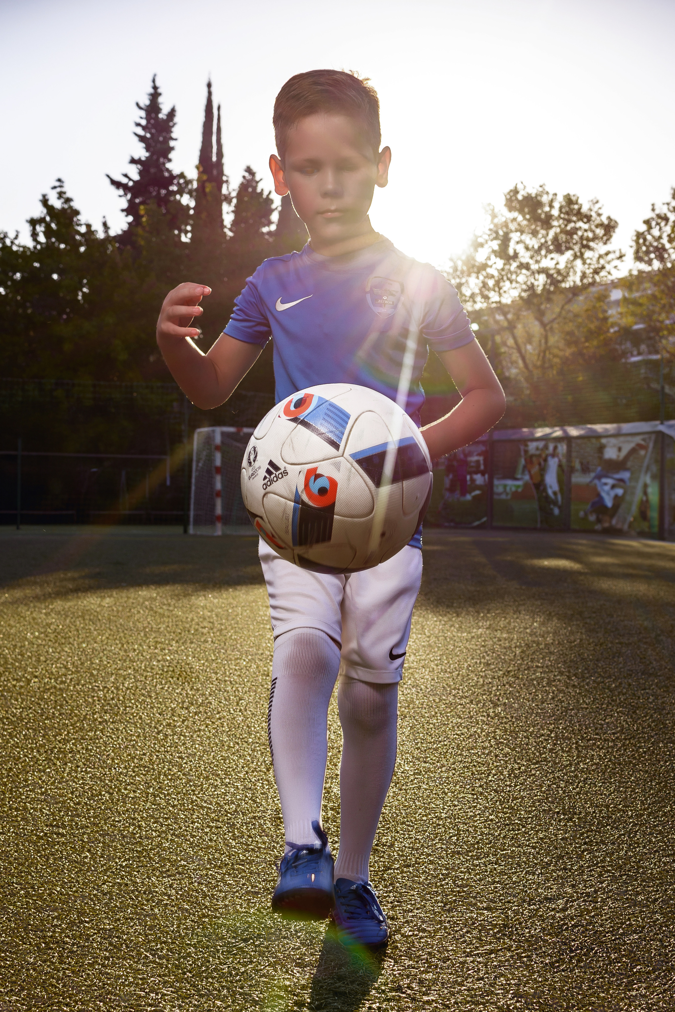 Фотосессия футболиста. Детский студийный фотограф Сочи