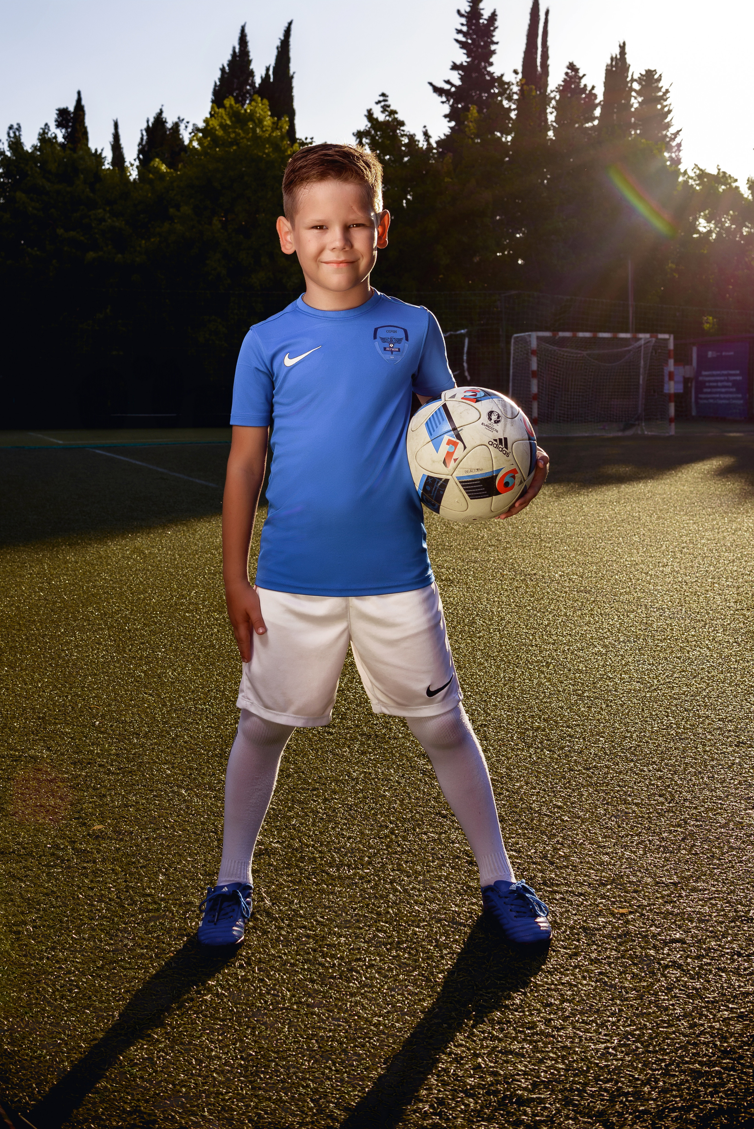 Фотосессия футболиста. Детский студийный фотограф Сочи