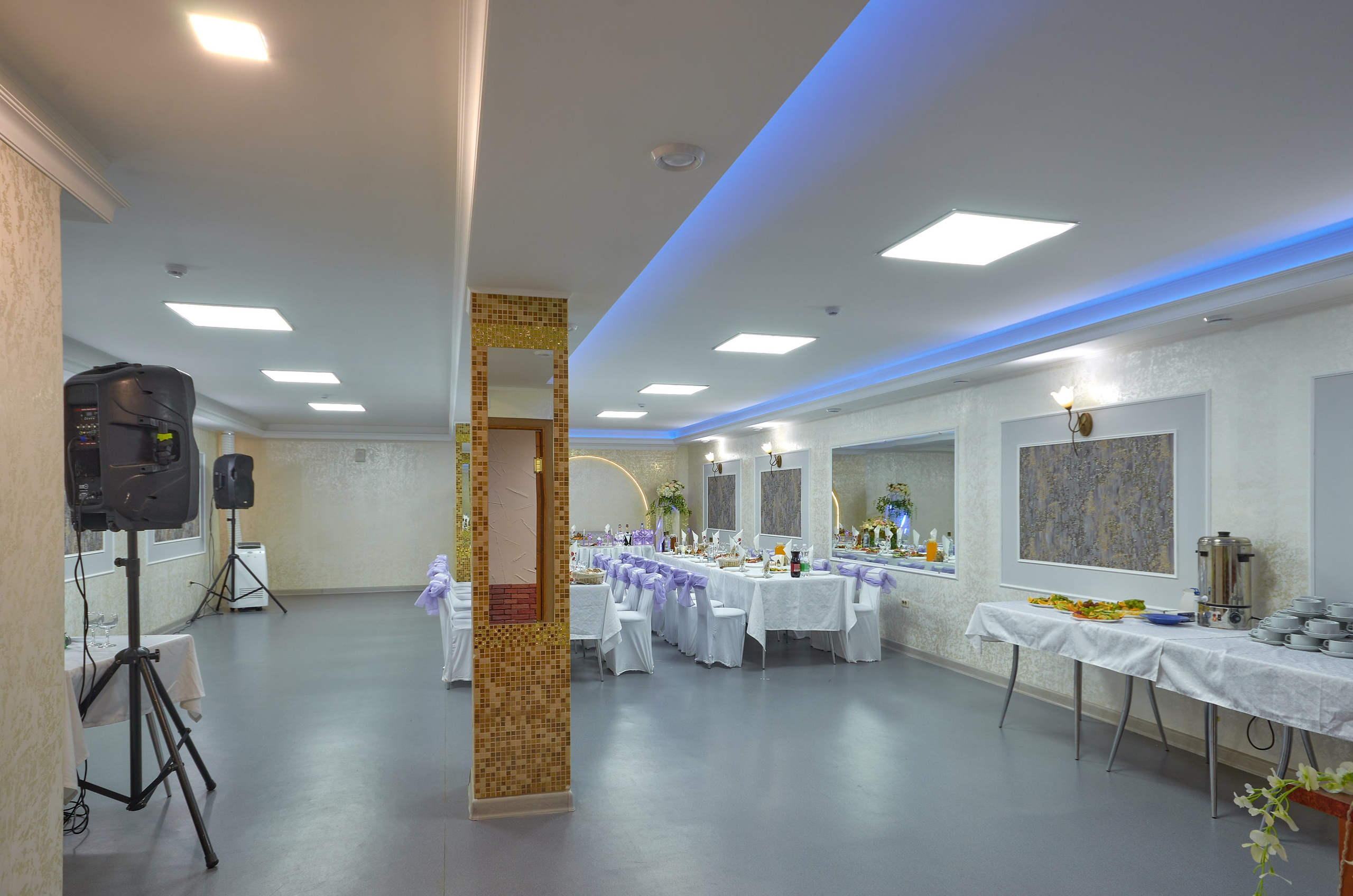 Банкетный зал Блиц. Абросимов Лев интерьерный и архитектурный фотограф