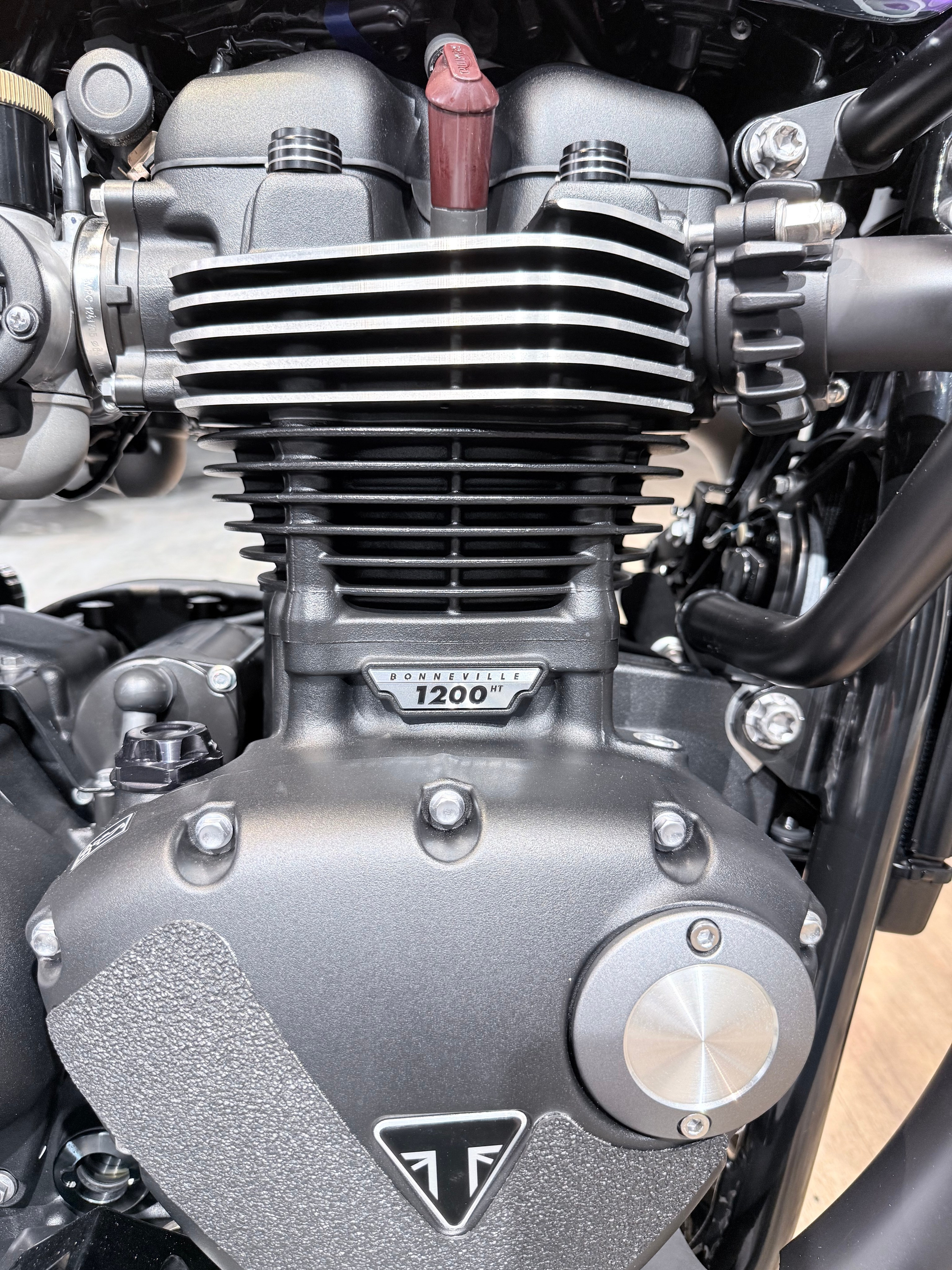 Triumph Bobber NEW. Hello Davidson, Москва. Только хорошие мотоциклы…