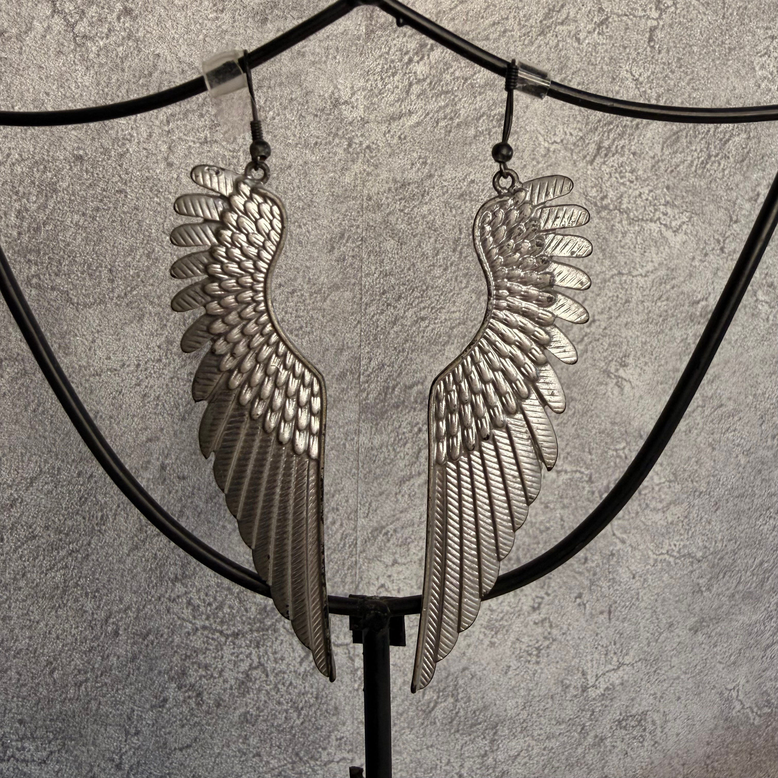 Украшения в аренду. Аренда костюмов, платьев и реквизита для фотосессий на Камчатке