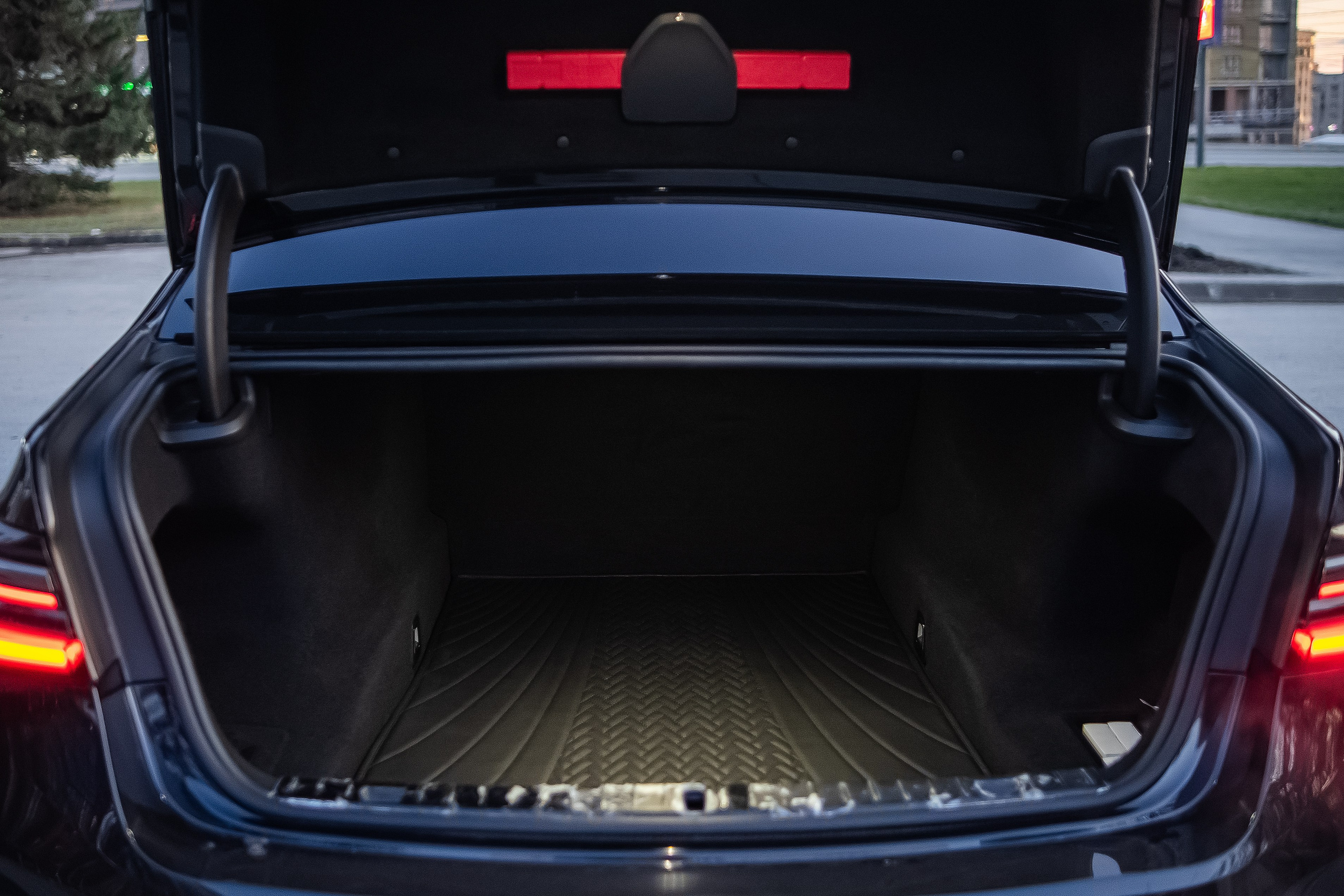 BMW 760Li. Фотограф в Новосибирске Владислав Унтерберг