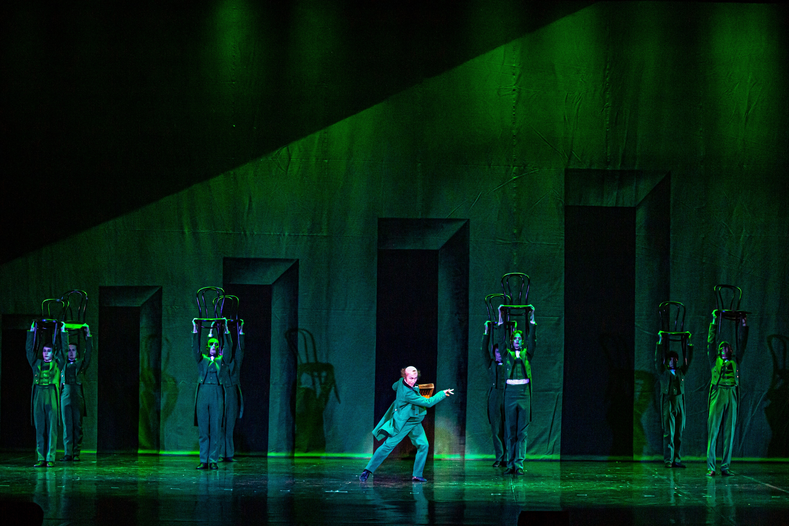 Анюта — спектакль — премьера на сцене Зимнего театра Марийского театра оперы и балета. Фотограф в Сочи Юрий Шептаев