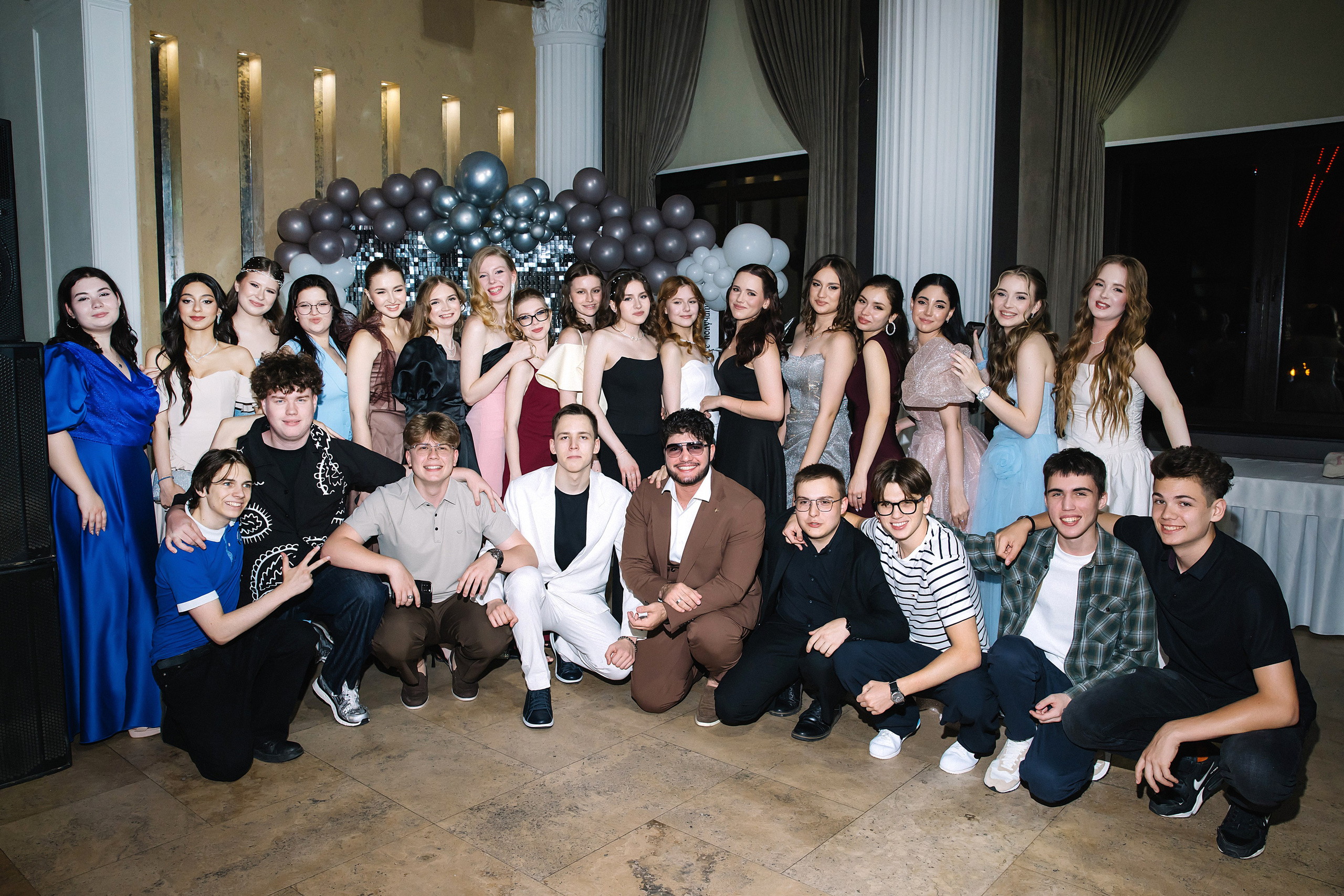 11 класс Гимназия 82. Фотограф и Видеограф в Краснодаре Юлия Солодченко