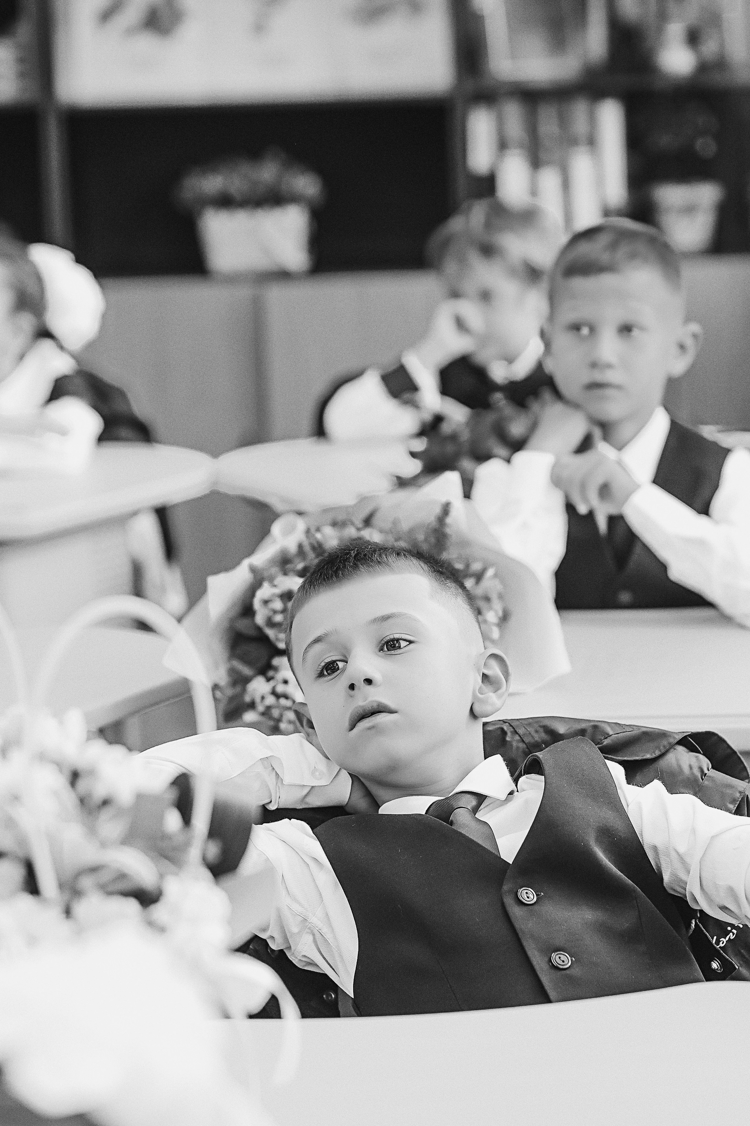 1 сентября линейка+кл час+портреты. Семейный фотограф Тюмень, фотограф на роды Салмина Мария