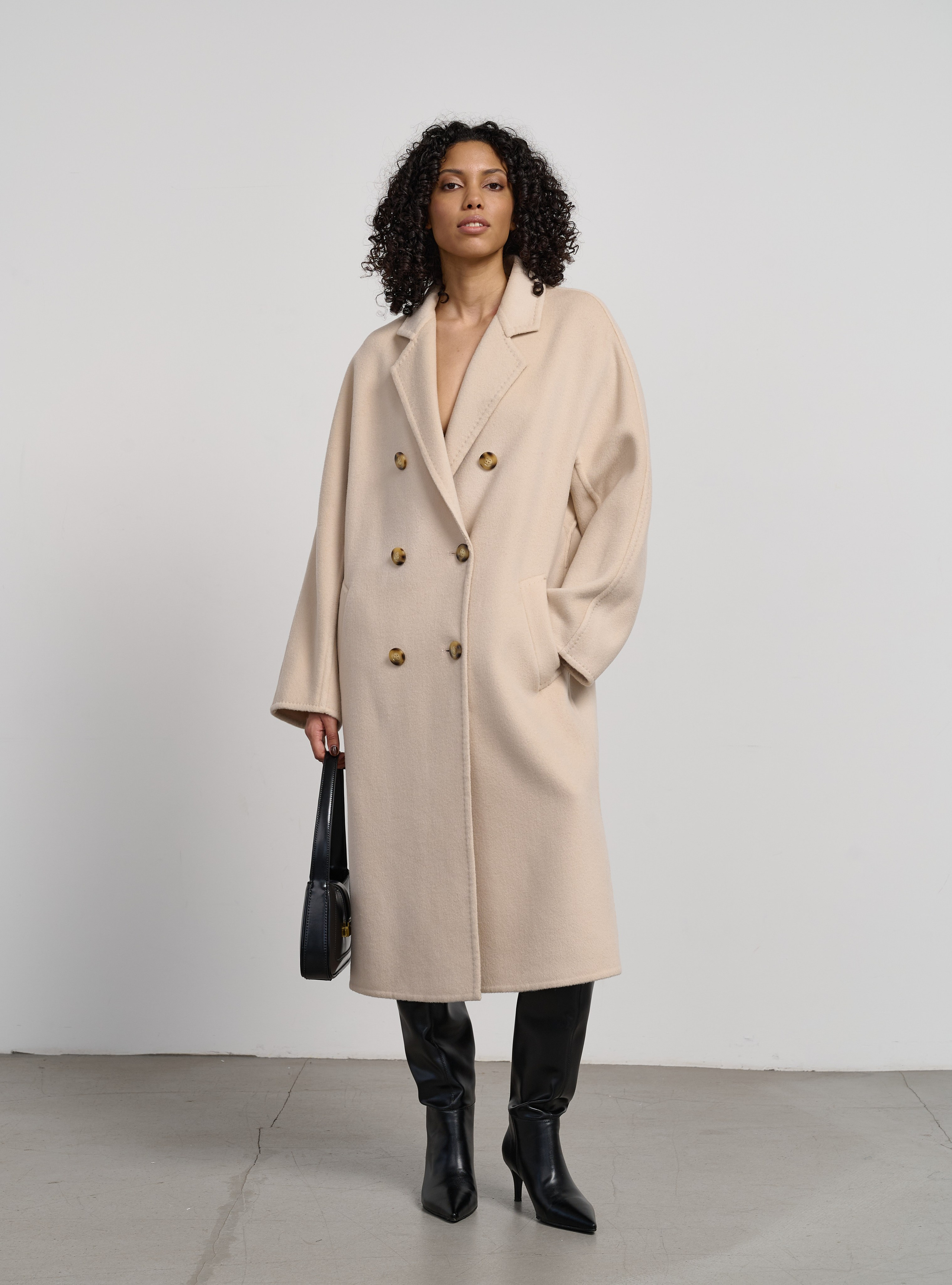 Lookbook для бренда Sheily. Fashion фотограф в Москве Ксения Чупрунова