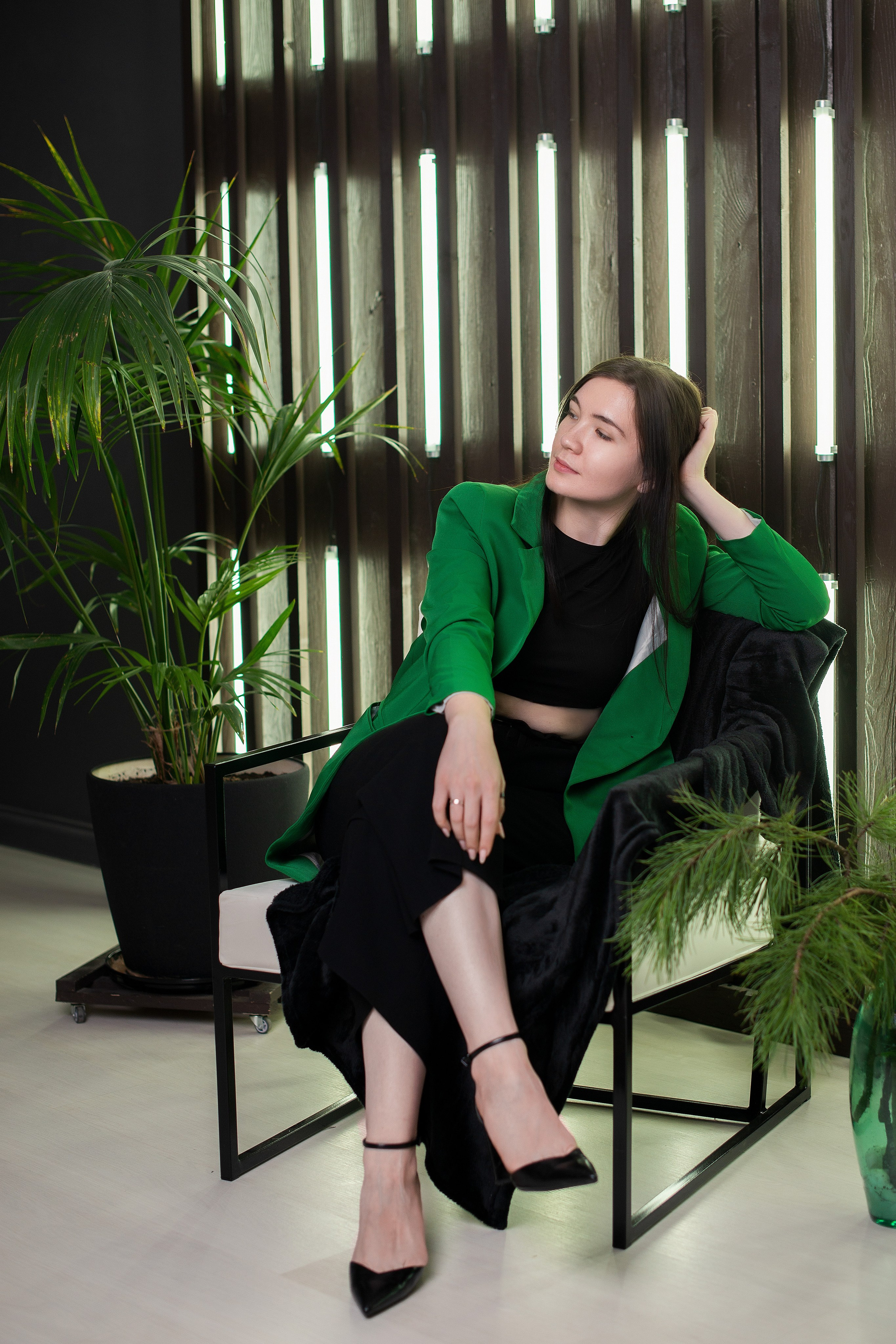 Юлечка в новогодней локации. Творческий фотограф Вологда