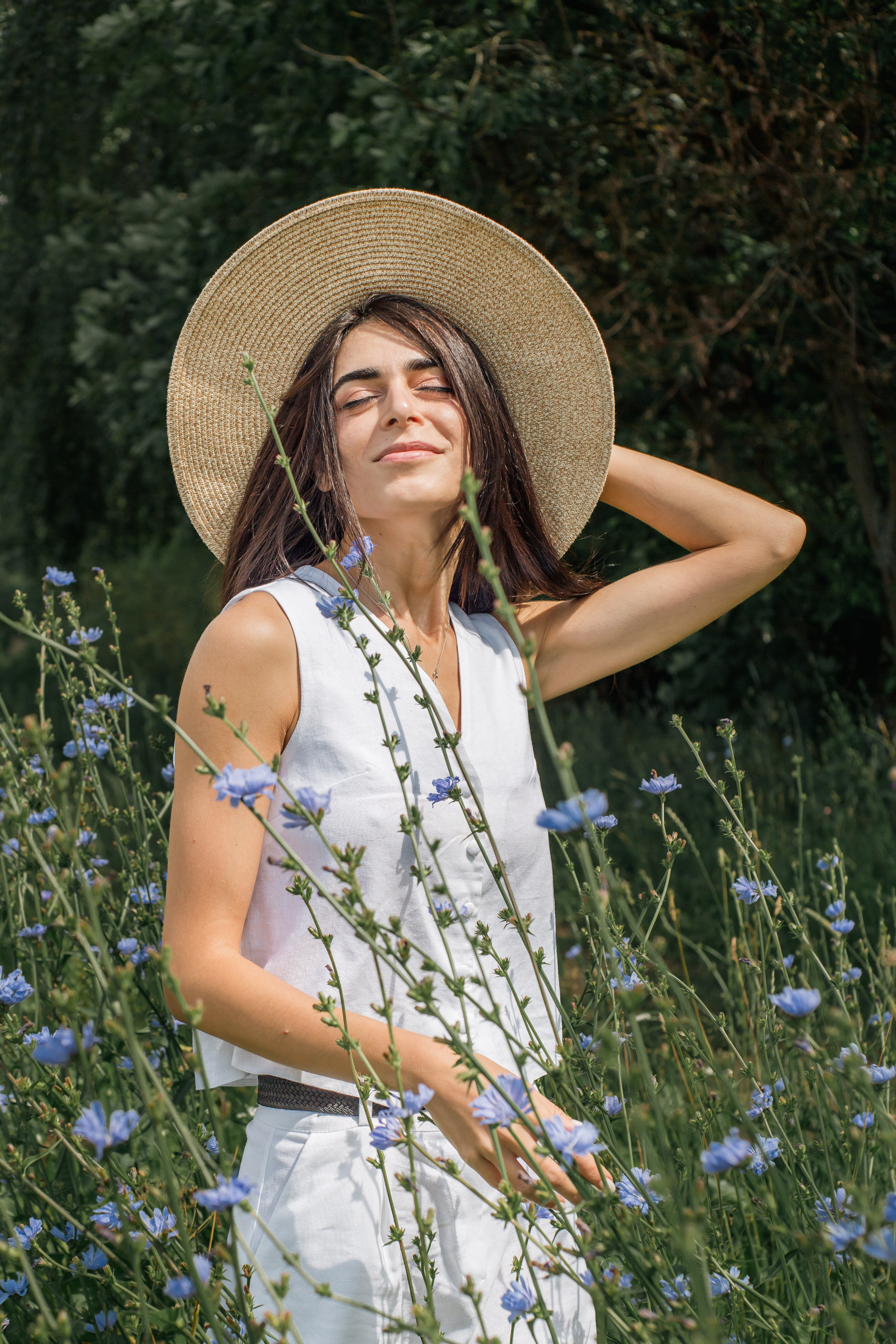 В густой траве. Khalimonov