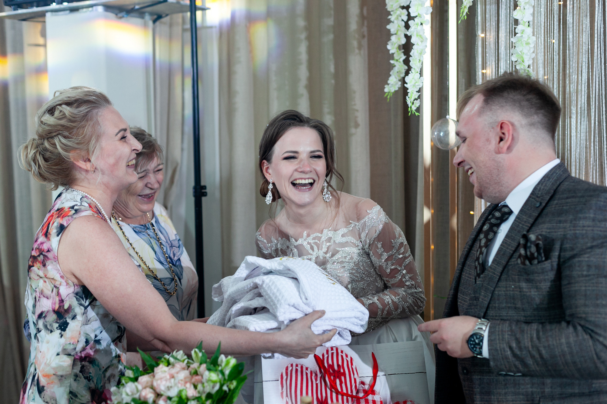 Свадебный фотограф Нижний Новгород. Свадебный и контент фотограф в Нижнем Новгороде Владимир Пресняков