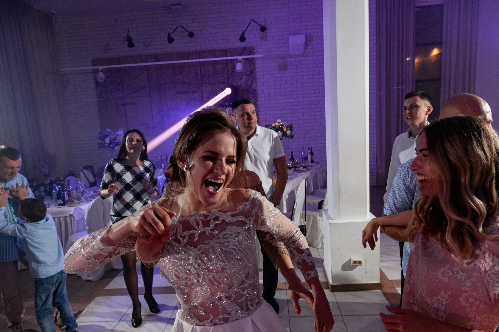 Свадебный фотограф Нижний Новгород. Свадебный и контент фотограф в Нижнем Новгороде Владимир Пресняков