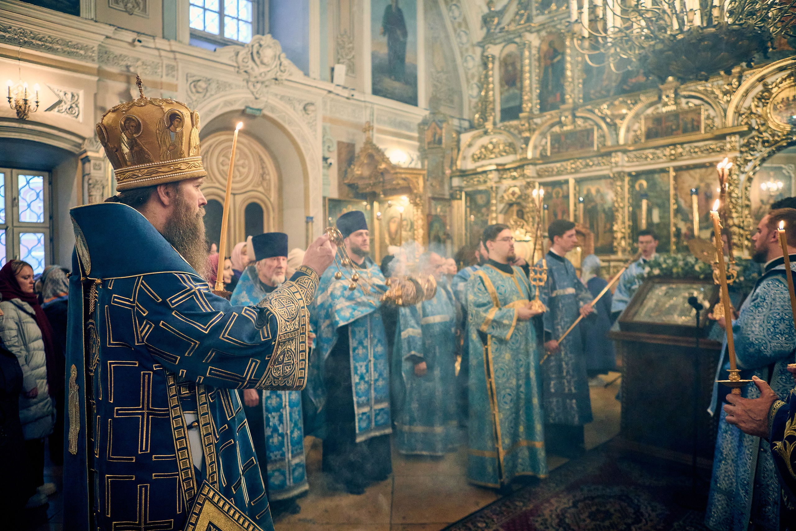 Всенощная на БЛАГОВЕЩЕНИЕ ПРЕСВЯТОЙ БОГОРОДИЦЫ. DMITRY MOISEENKO — фотограф, художник, топ-стилист