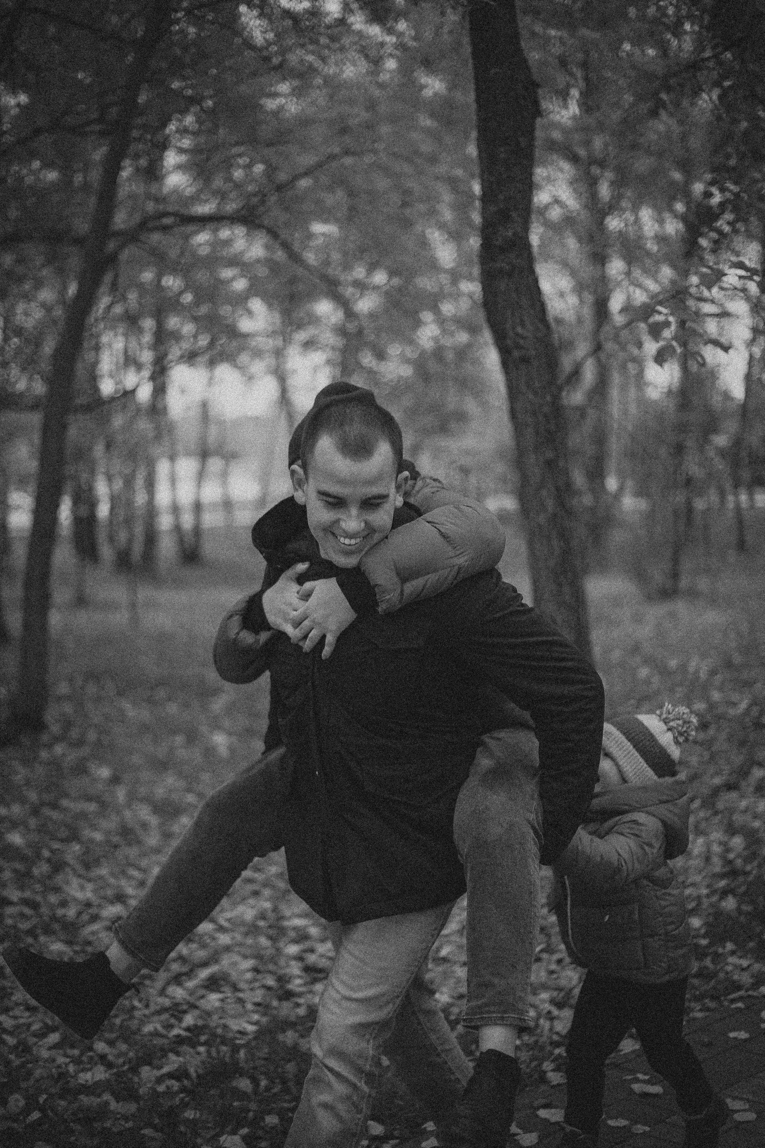 Дмитрий, Вероника и Машенька. Главная