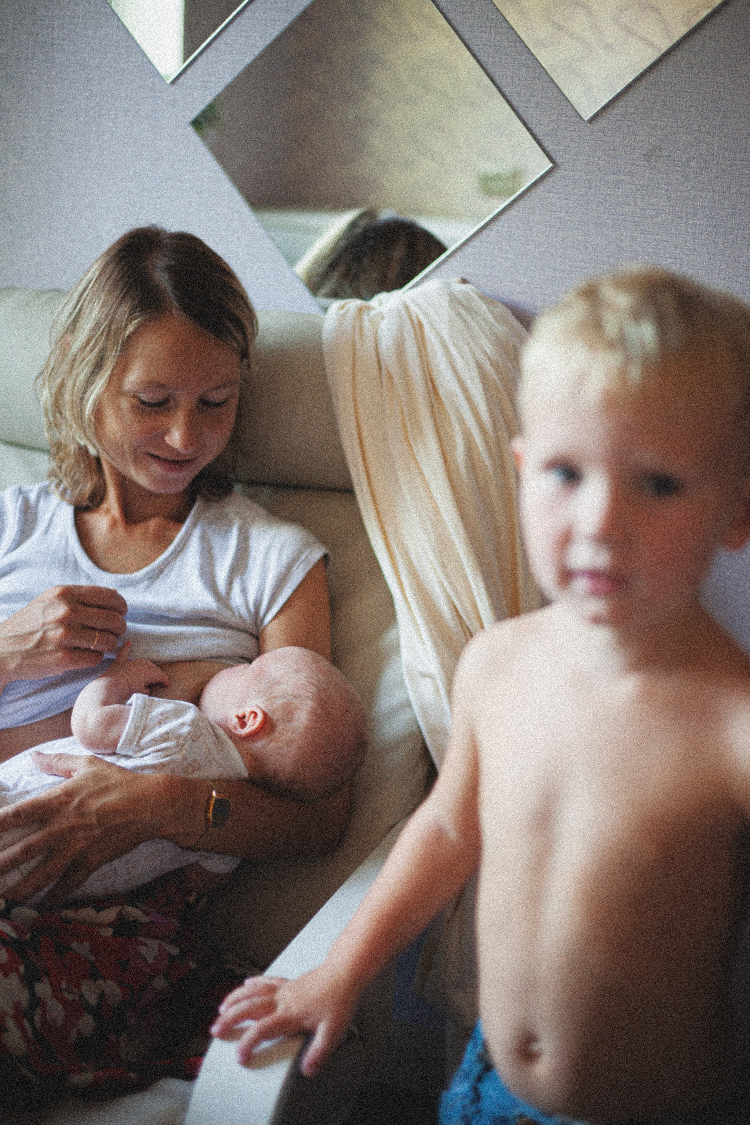 Ксения, Максим и Олеся. Главная