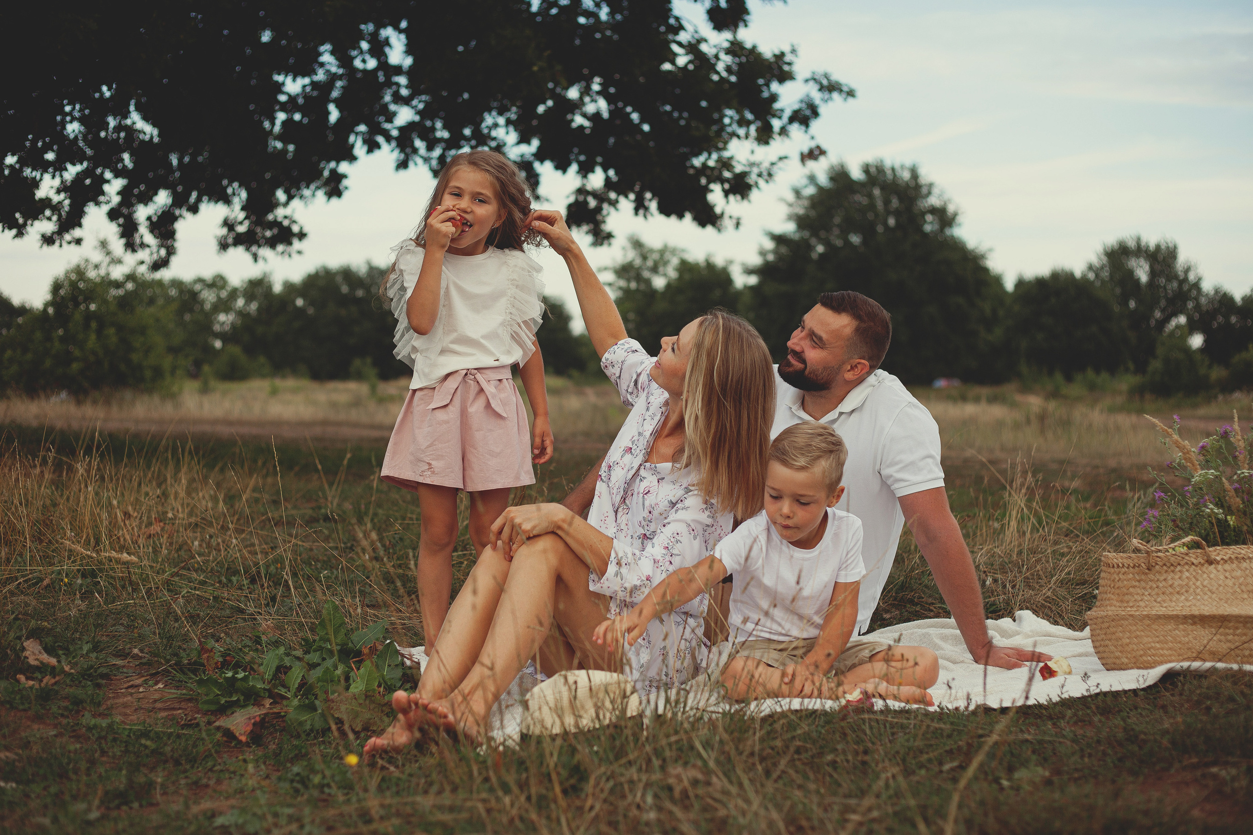 Семья Камневых. Главная