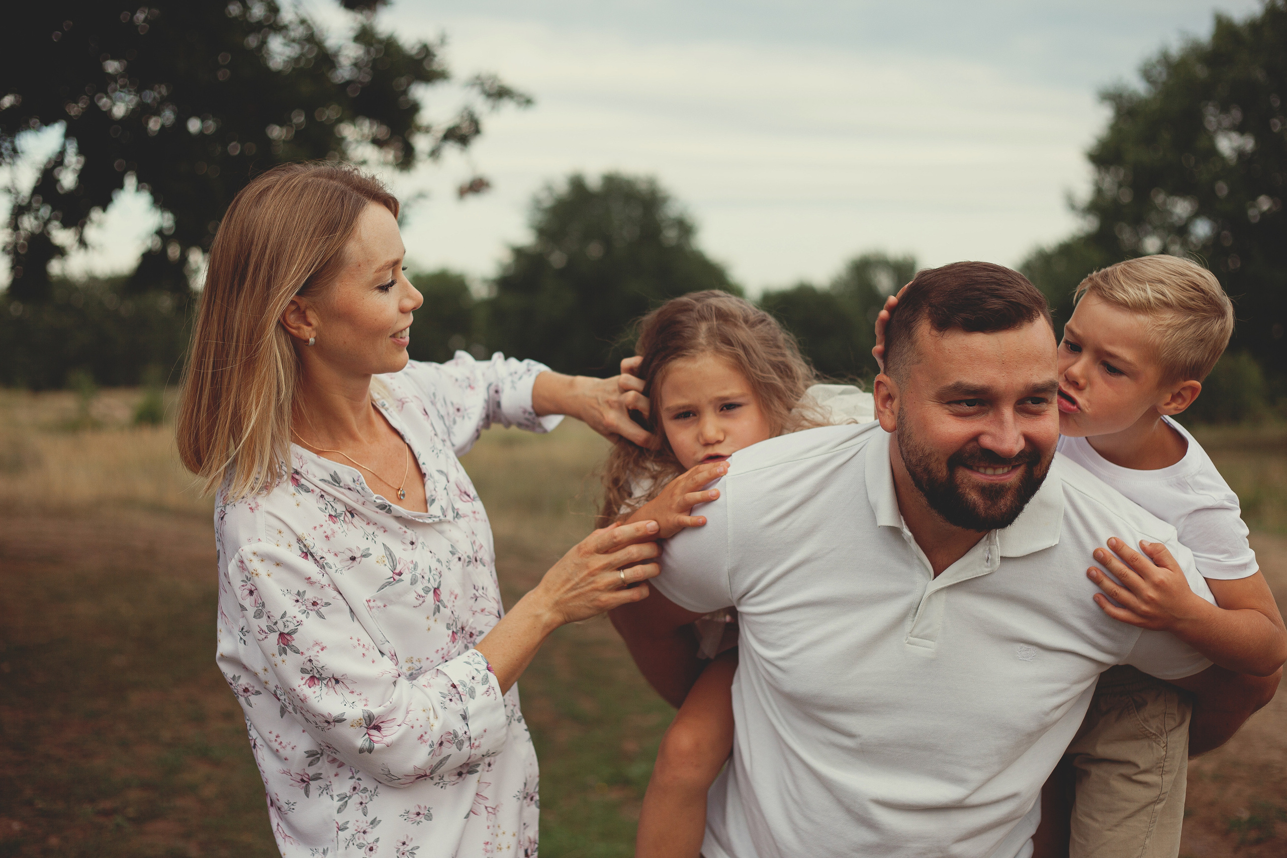 Семья Камневых. Главная