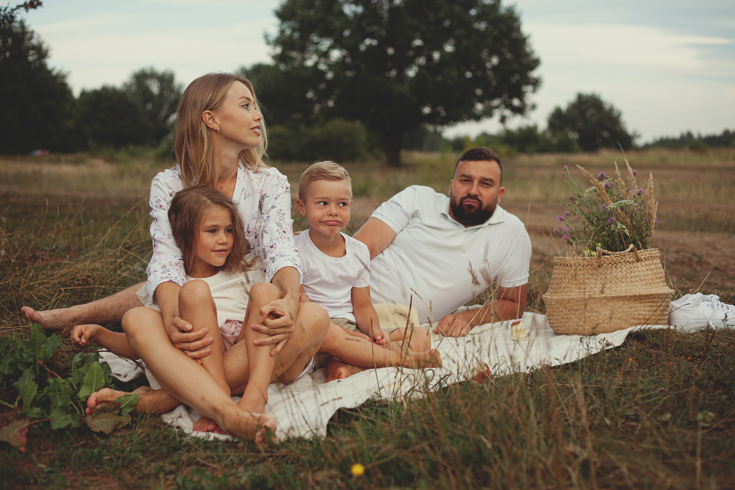 Семья Камневых. Главная