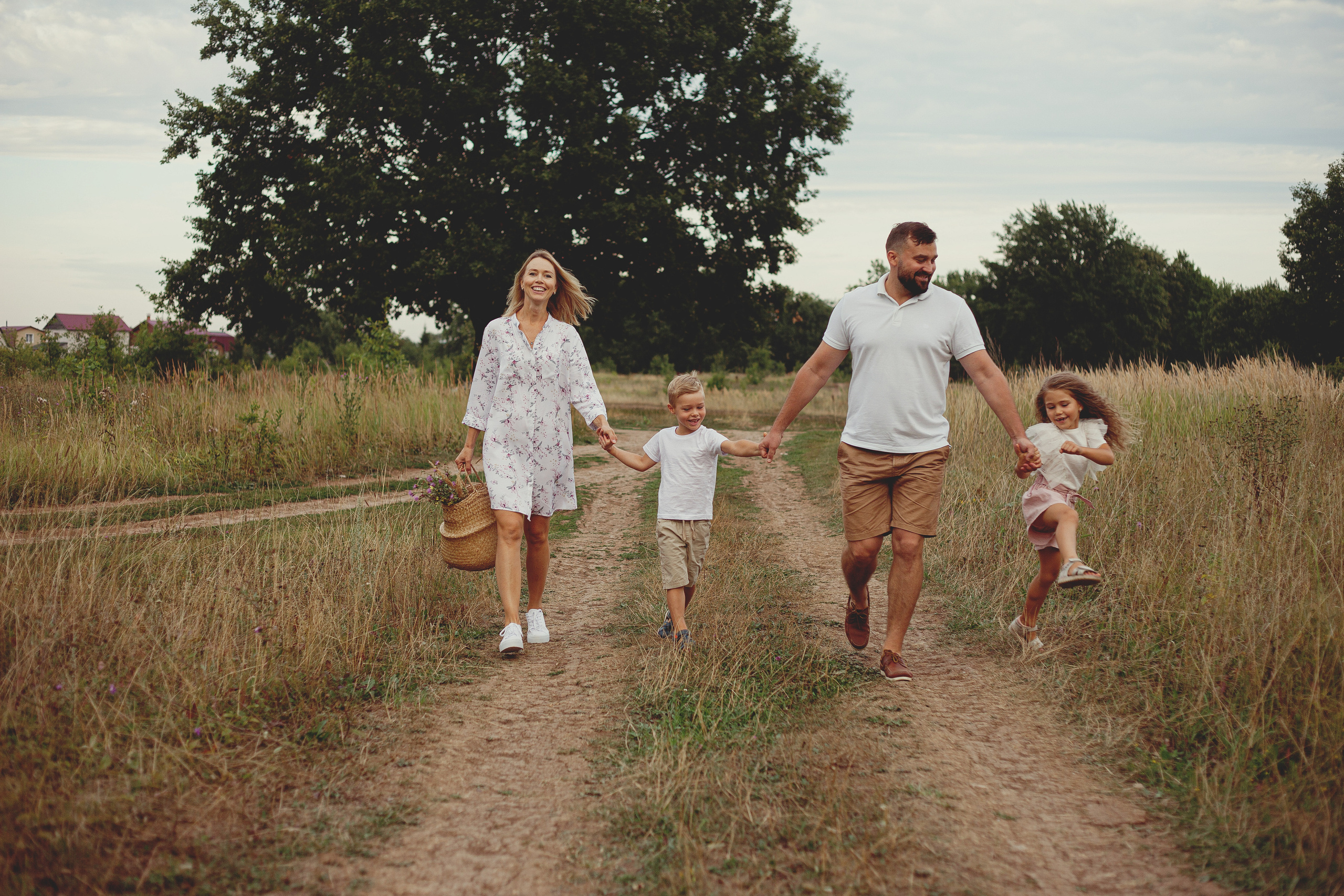 Семья Камневых. Главная