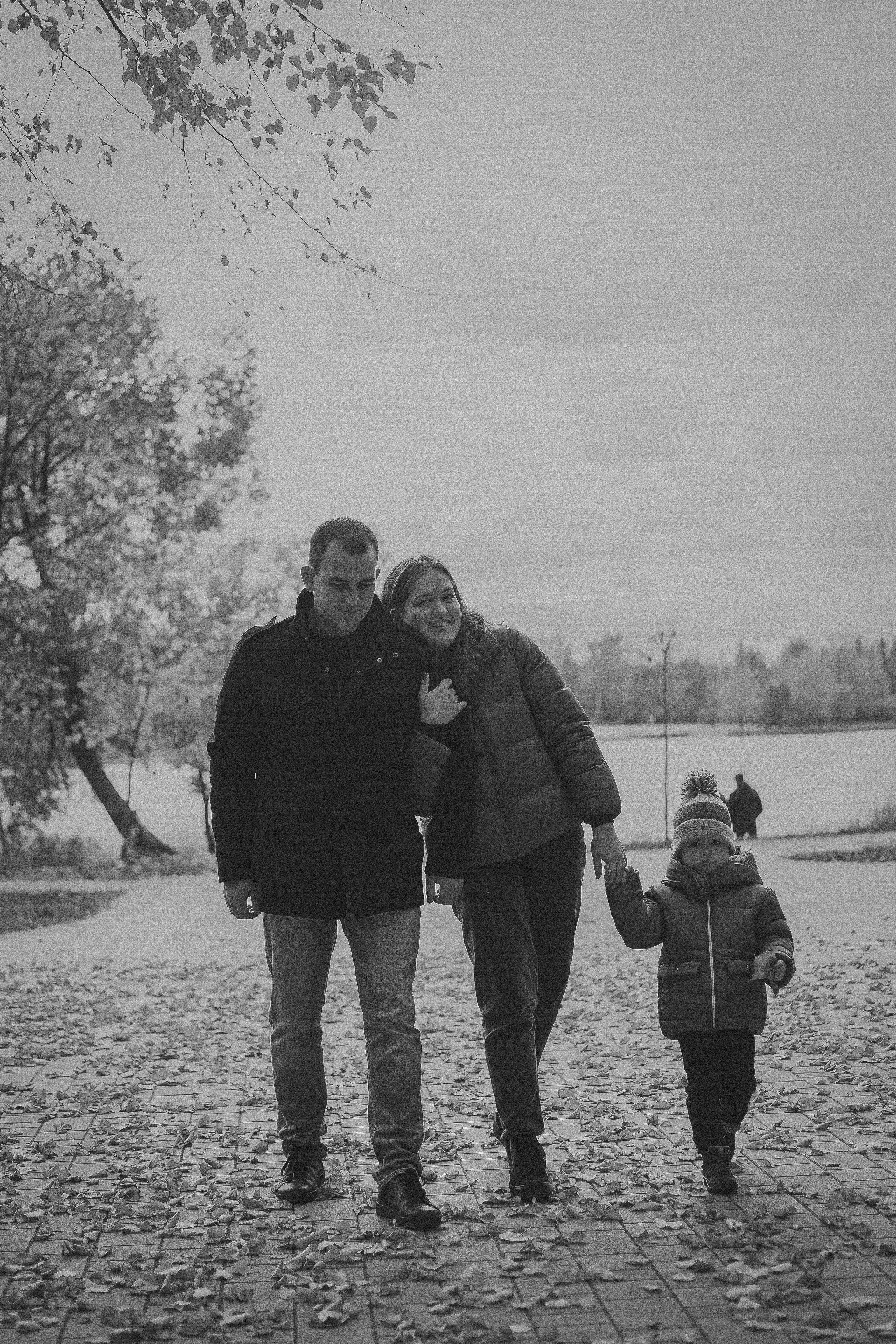 Дмитрий, Вероника и Машенька. Главная