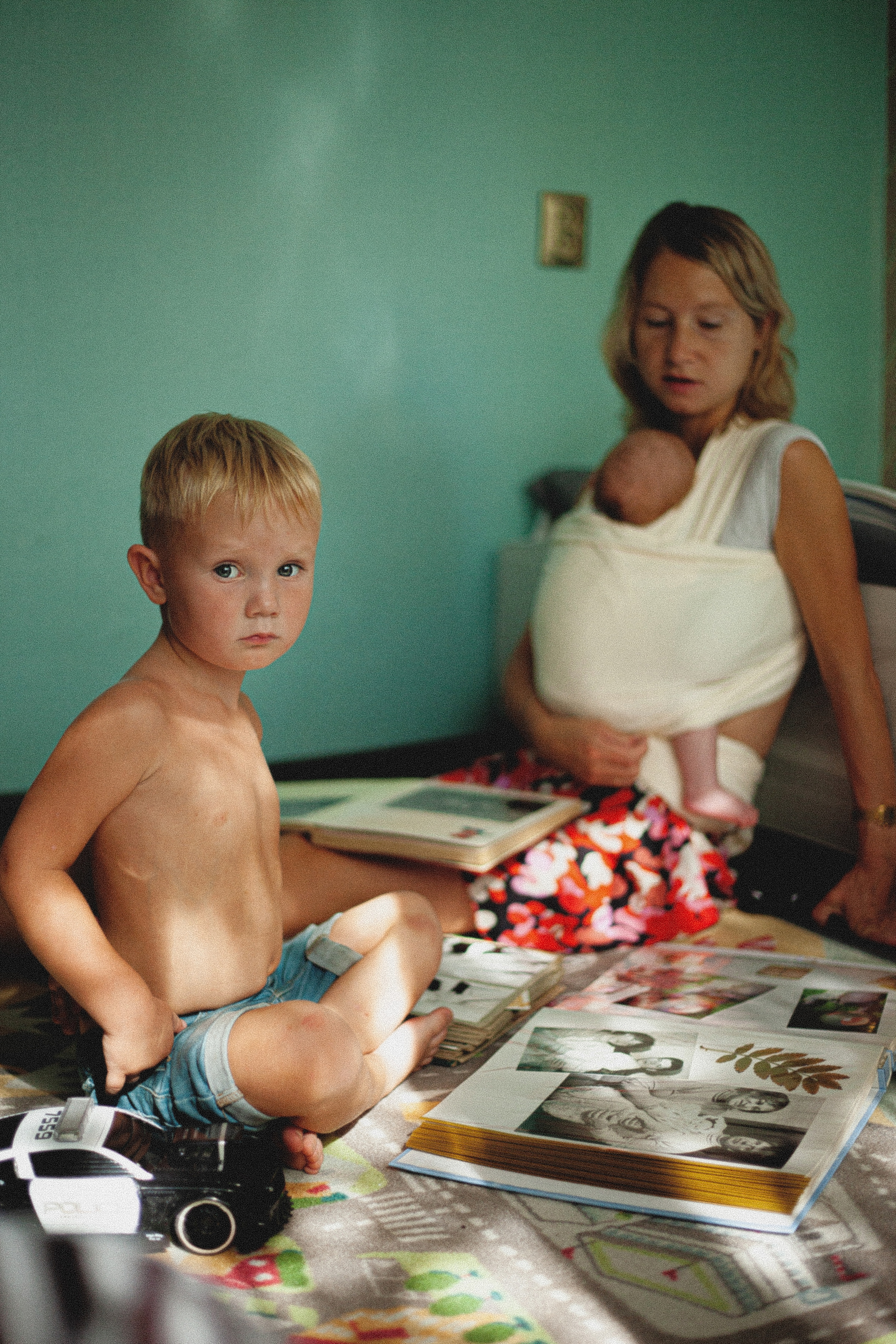 Ксения, Максим и Олеся. Главная