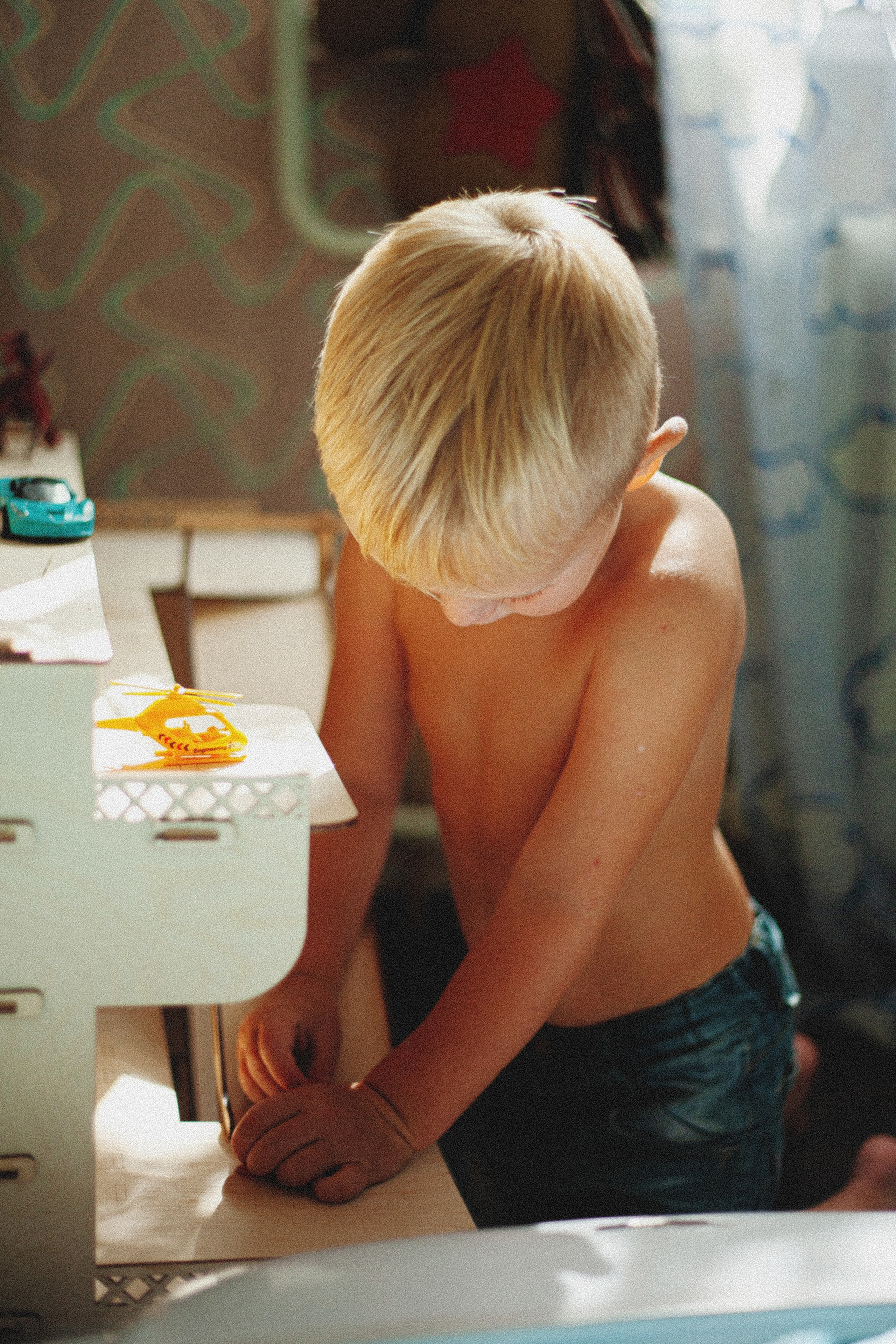 Ксения, Максим и Олеся. Главная