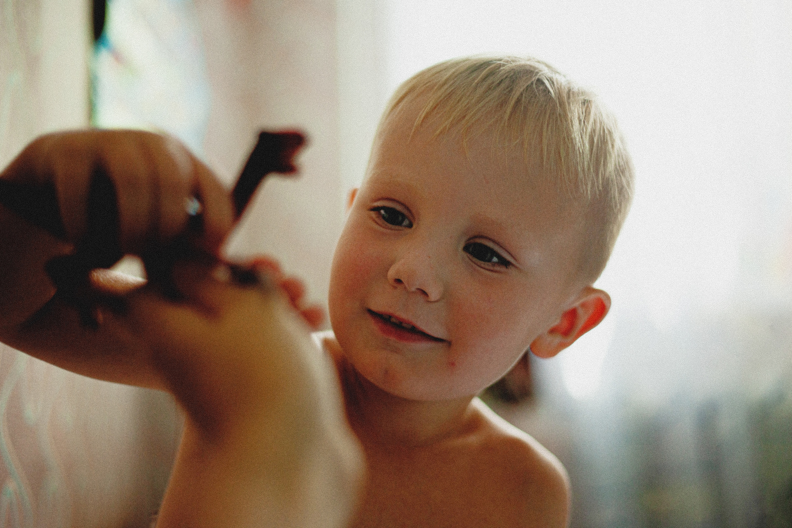 Ксения, Максим и Олеся. Главная