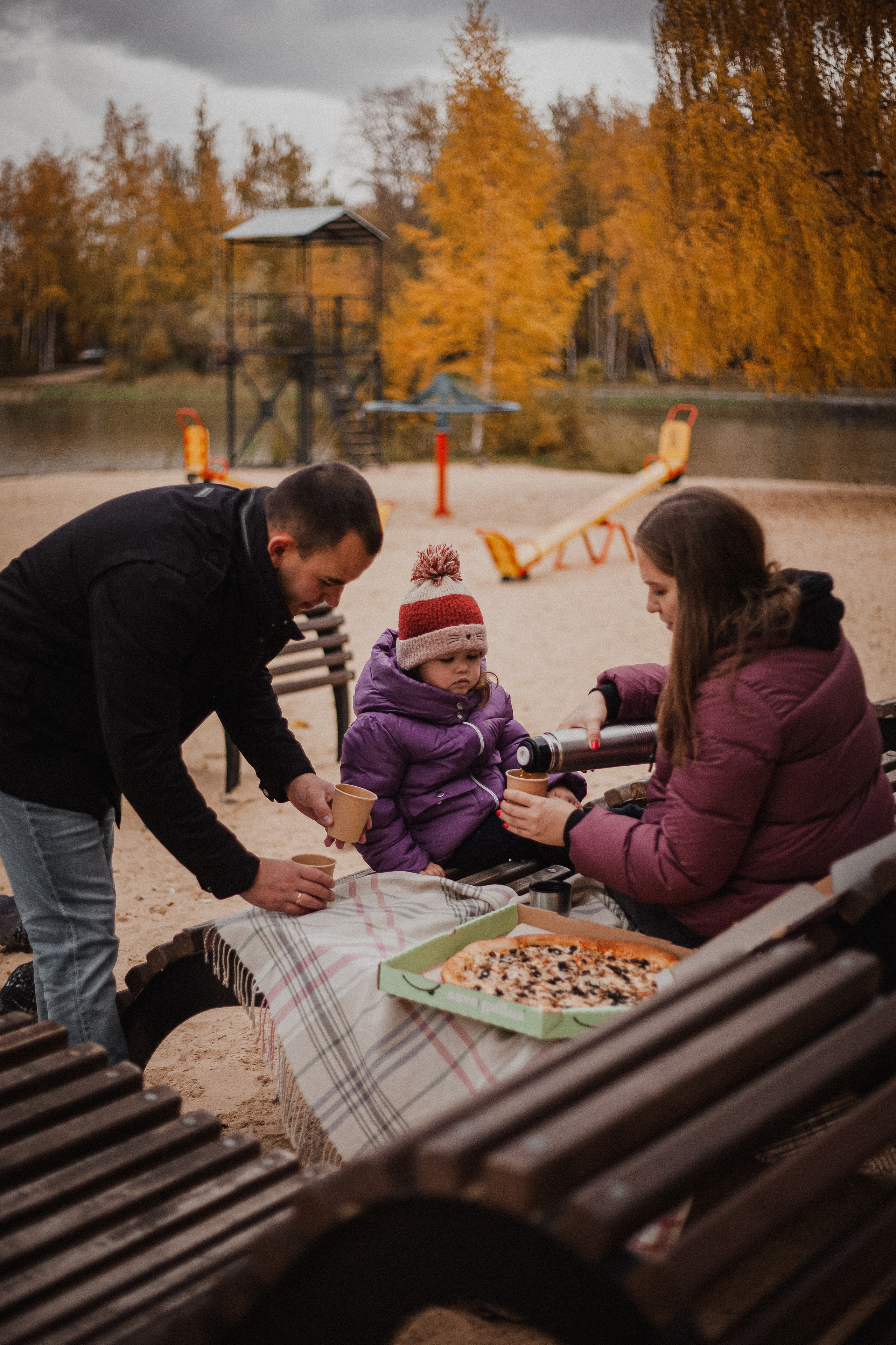 Дмитрий, Вероника и Машенька. Главная
