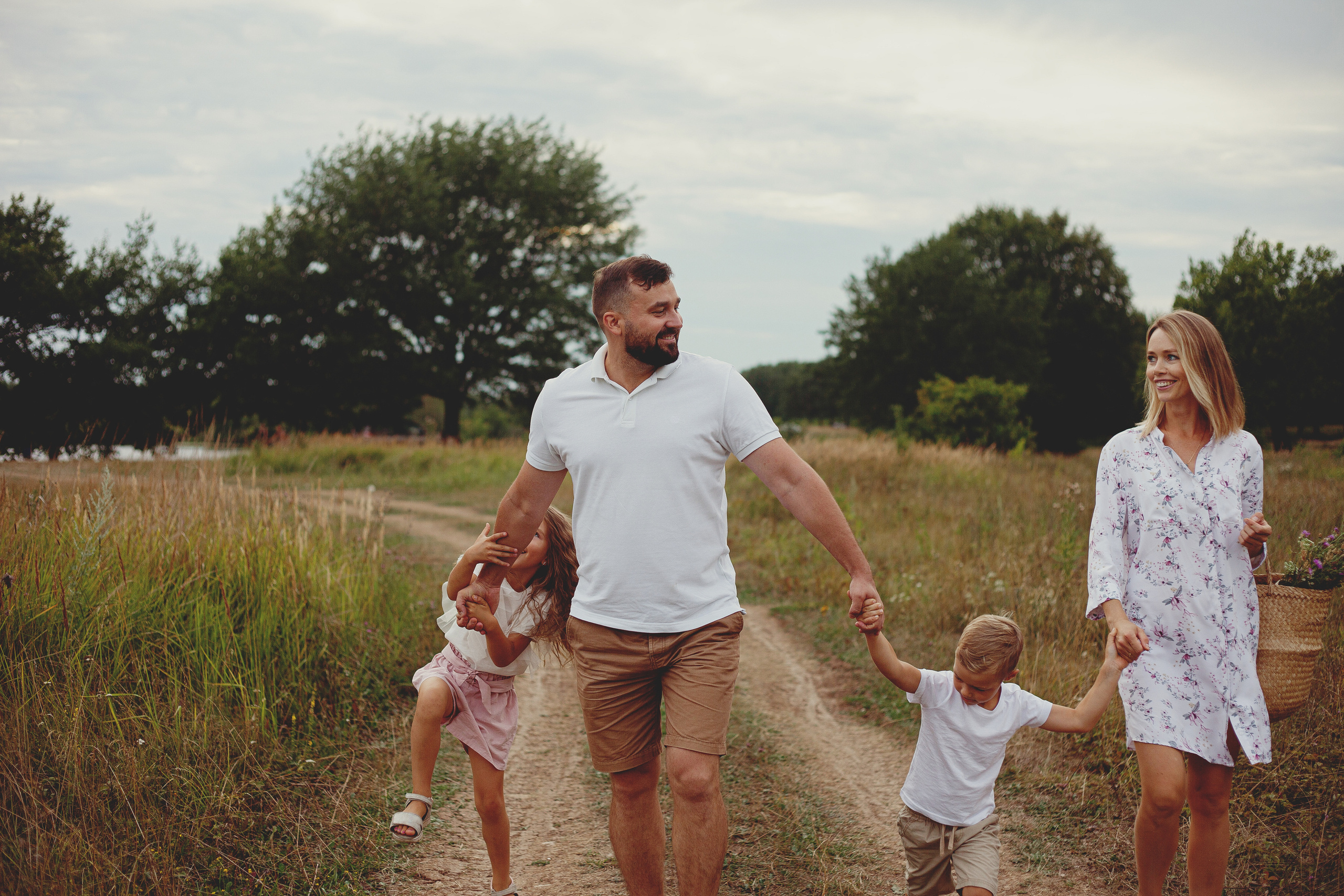 Семья Камневых. Главная