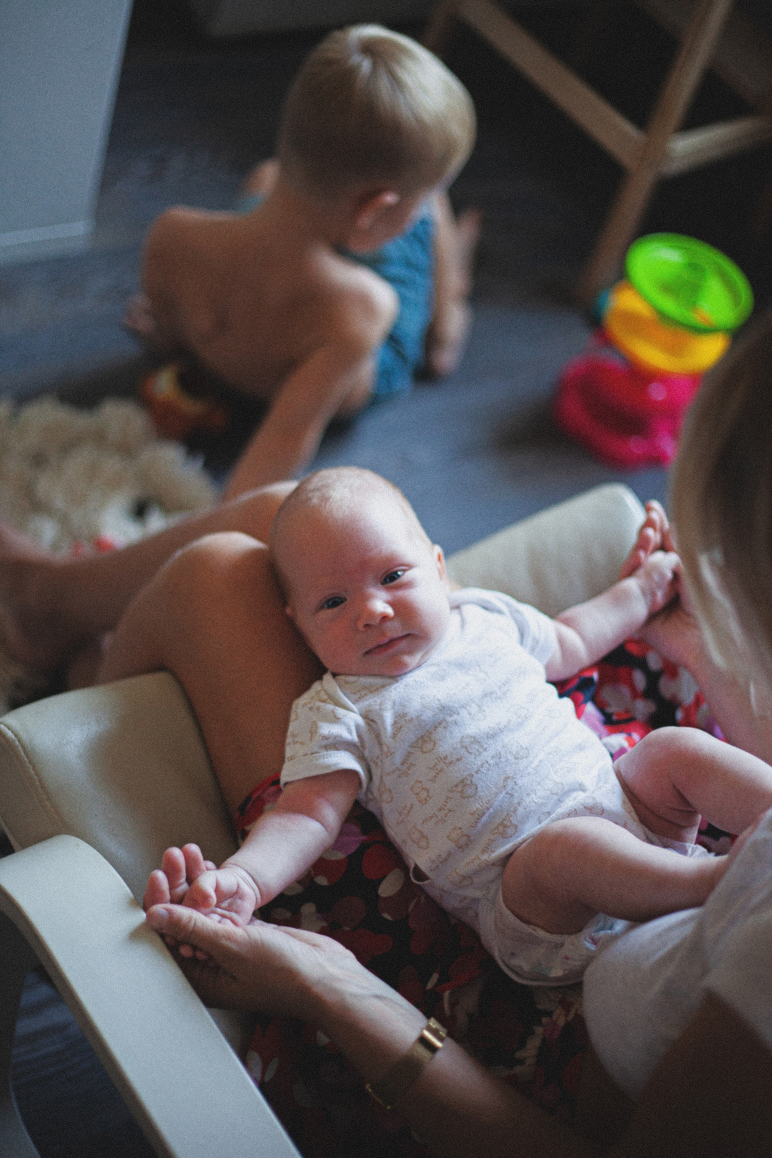 Ксения, Максим и Олеся. Главная