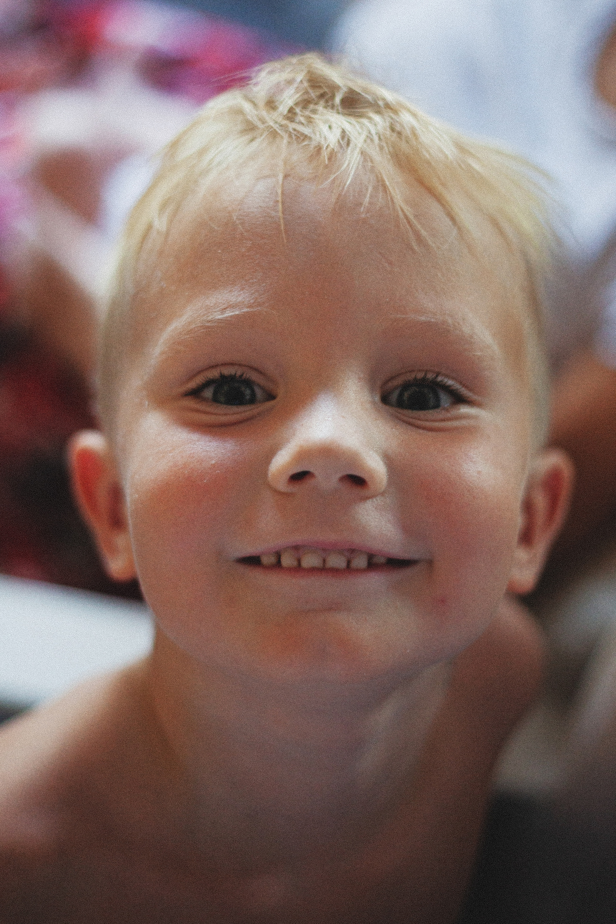 Ксения, Максим и Олеся. Главная