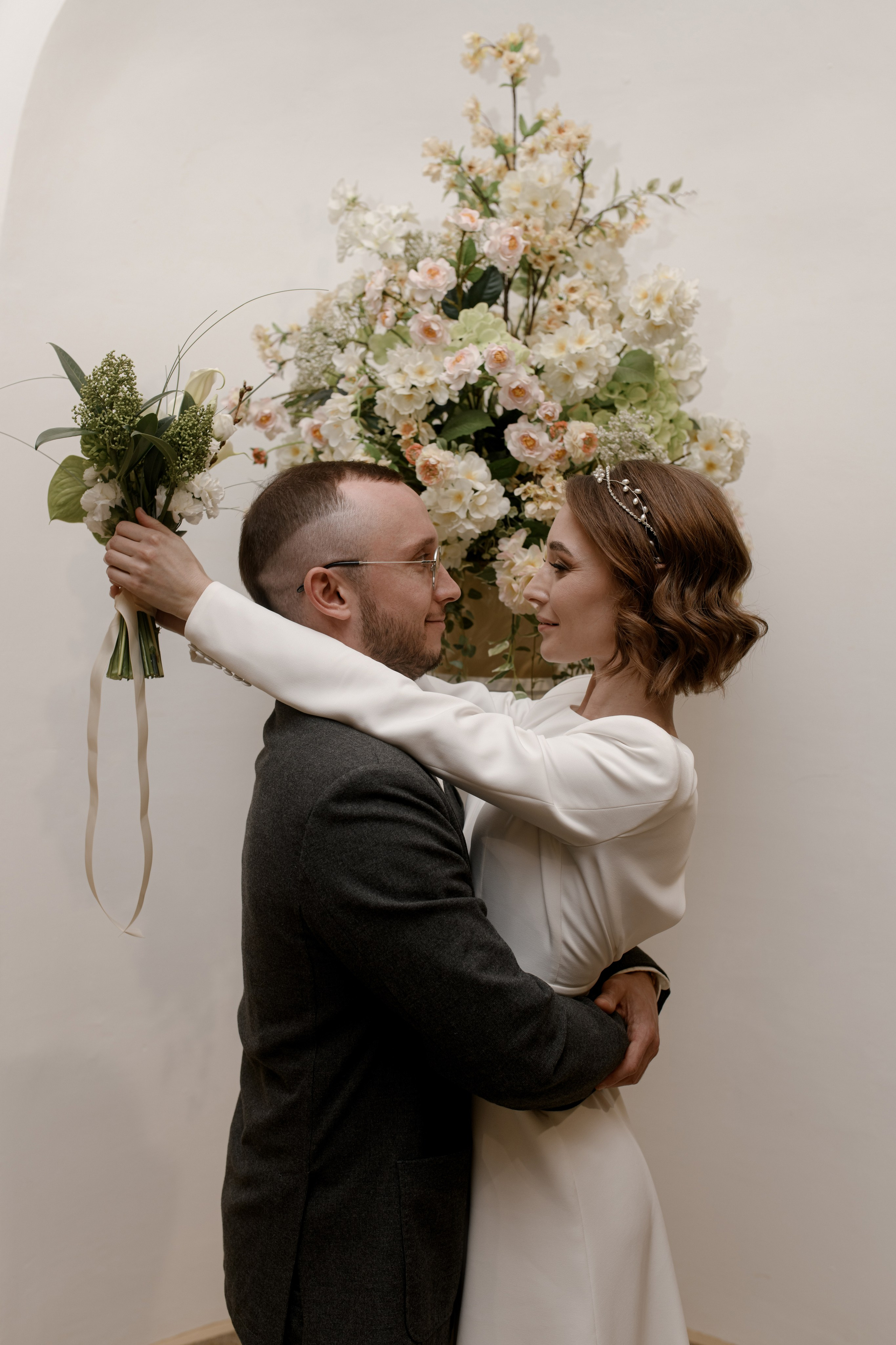 Регистрация Анастасии и Никиты — Краеведческий музей. Свадебный фотограф Екатеринбург/Челябинск — Любовь Волохова