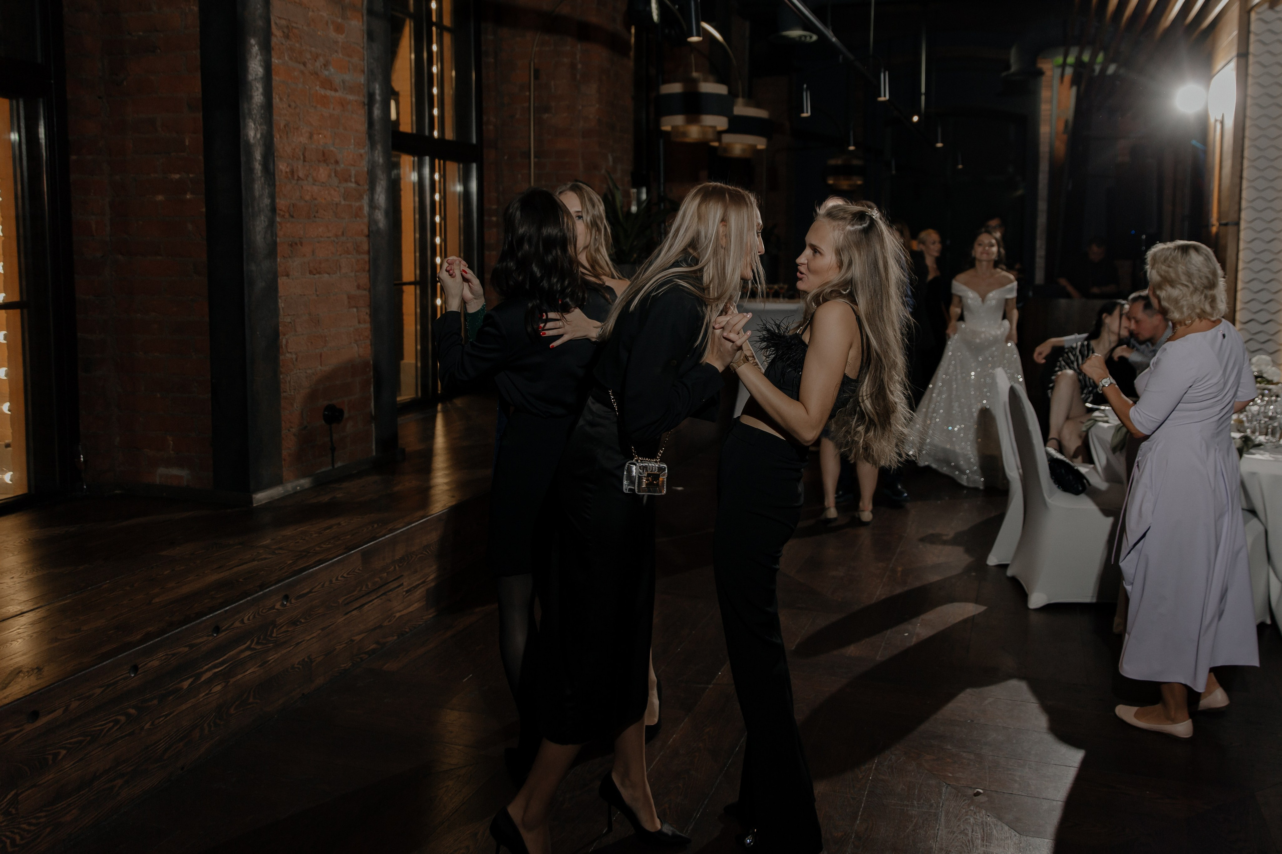 16.09.2024. RETOUCH-HOUSE