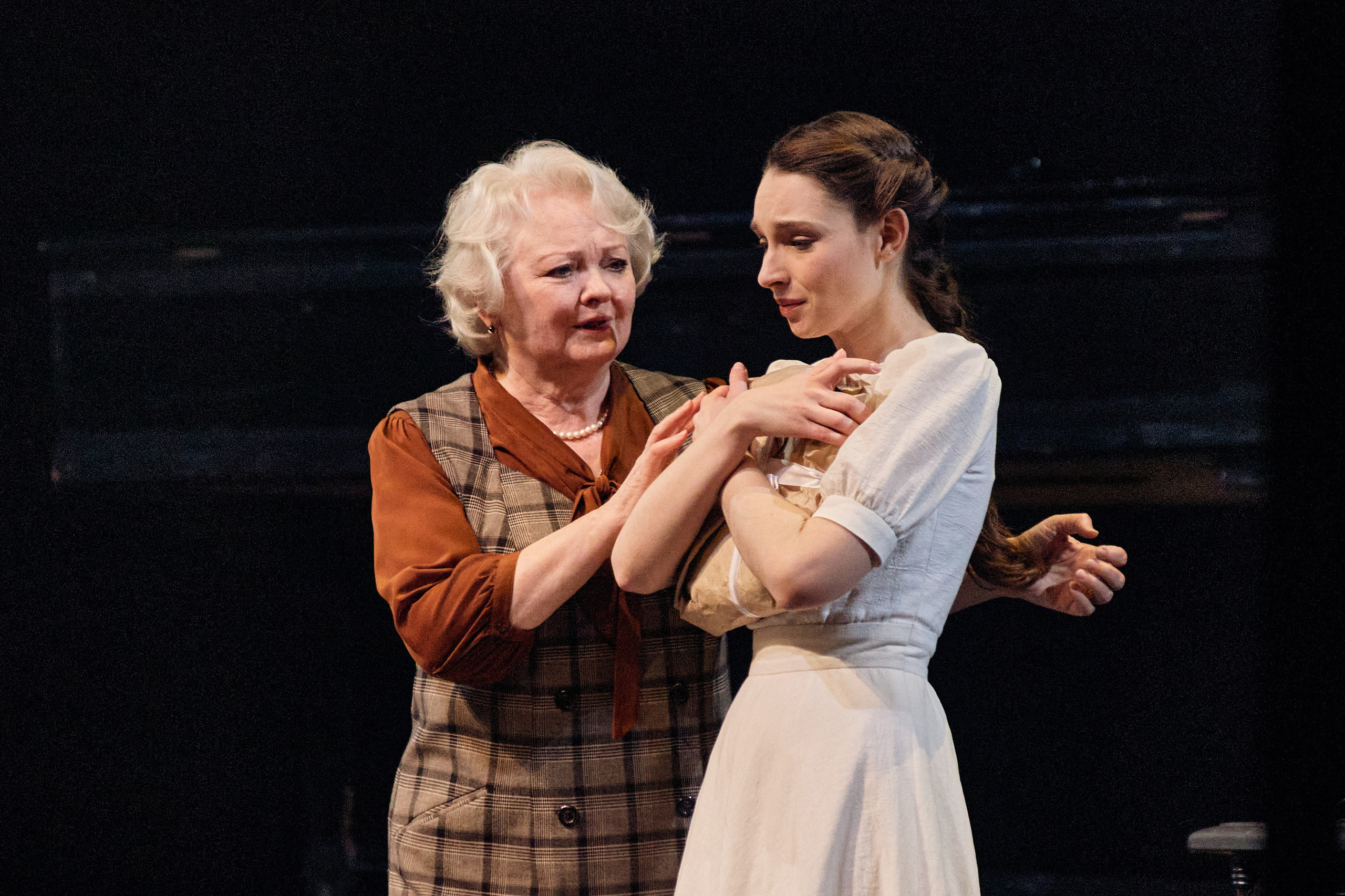 Летят журавли. Фотограф Юлия Маринина