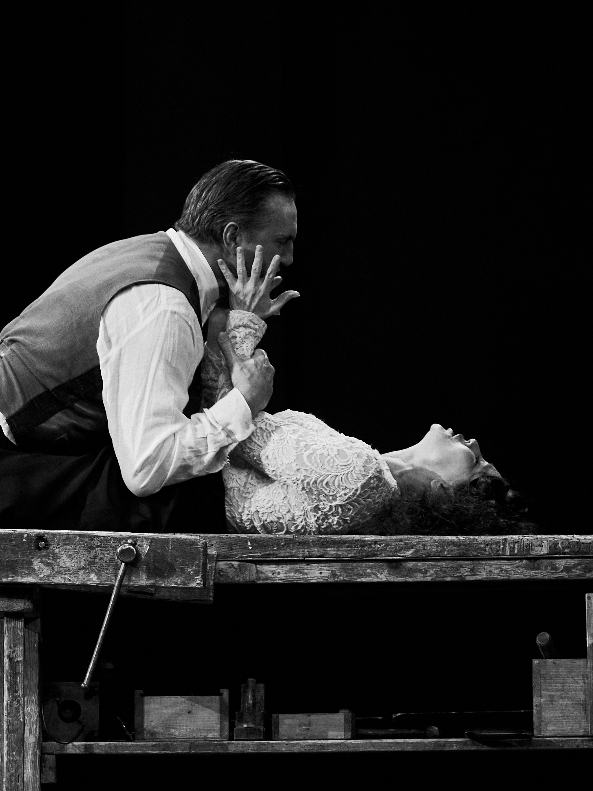 Дядя Ваня (Театр им. Е. Вахтангова). Фотограф Юлия Маринина