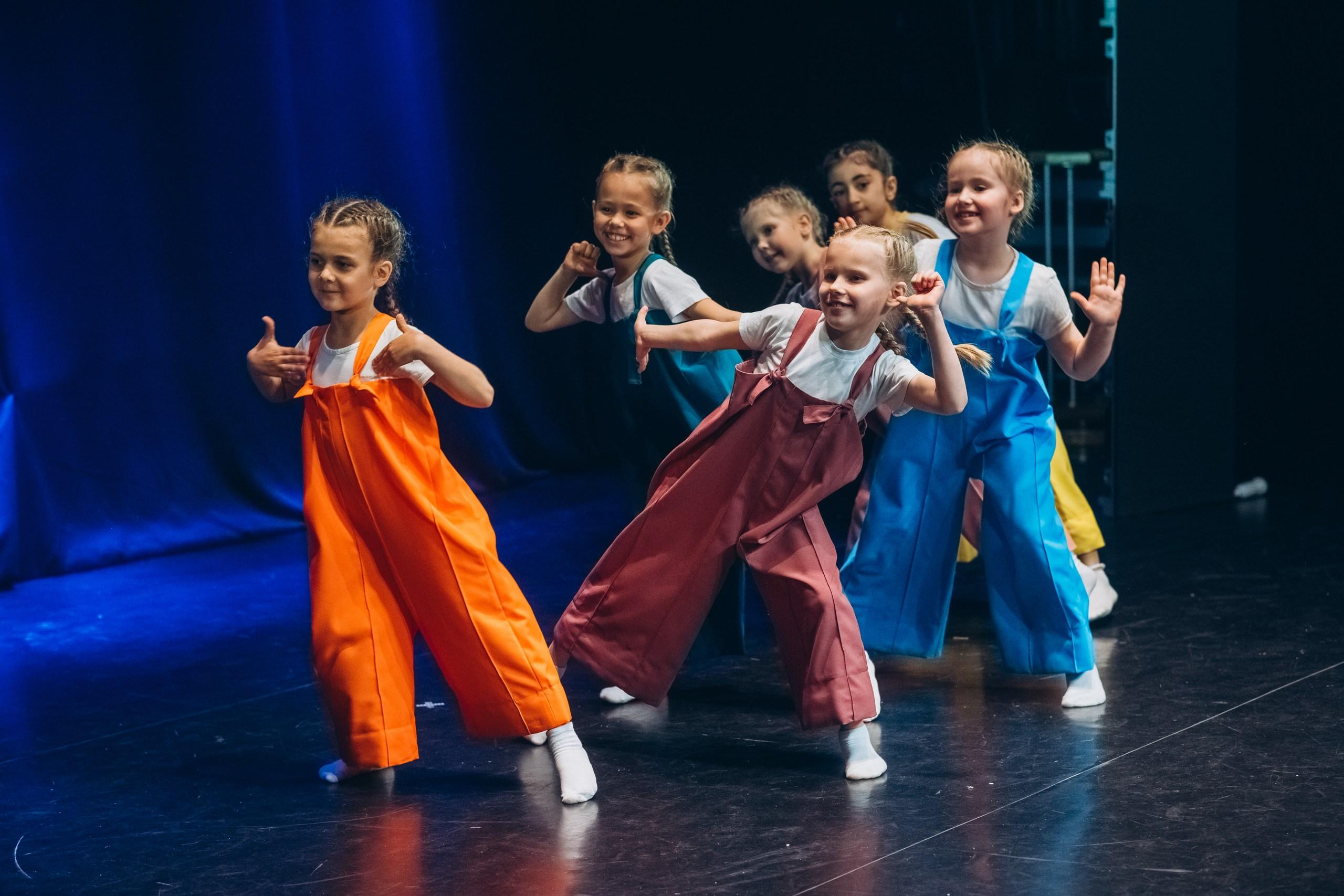 Отчётный концерт «ПТИЧКА». МАРГАРИТА КУДРЯШОВА СВАДЕБНЫЙ И СЕМЕЙНЫЙ ФОТОГРАФ ТВЕРЬ МОСКВА