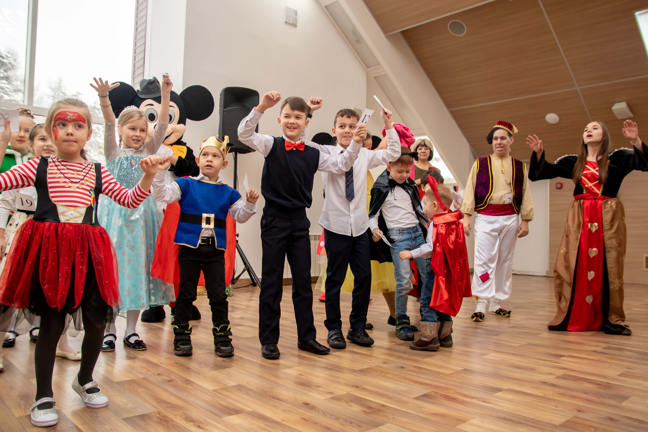 Благотворительный концерт. Часть1: Дети. Репортажный Фотограф