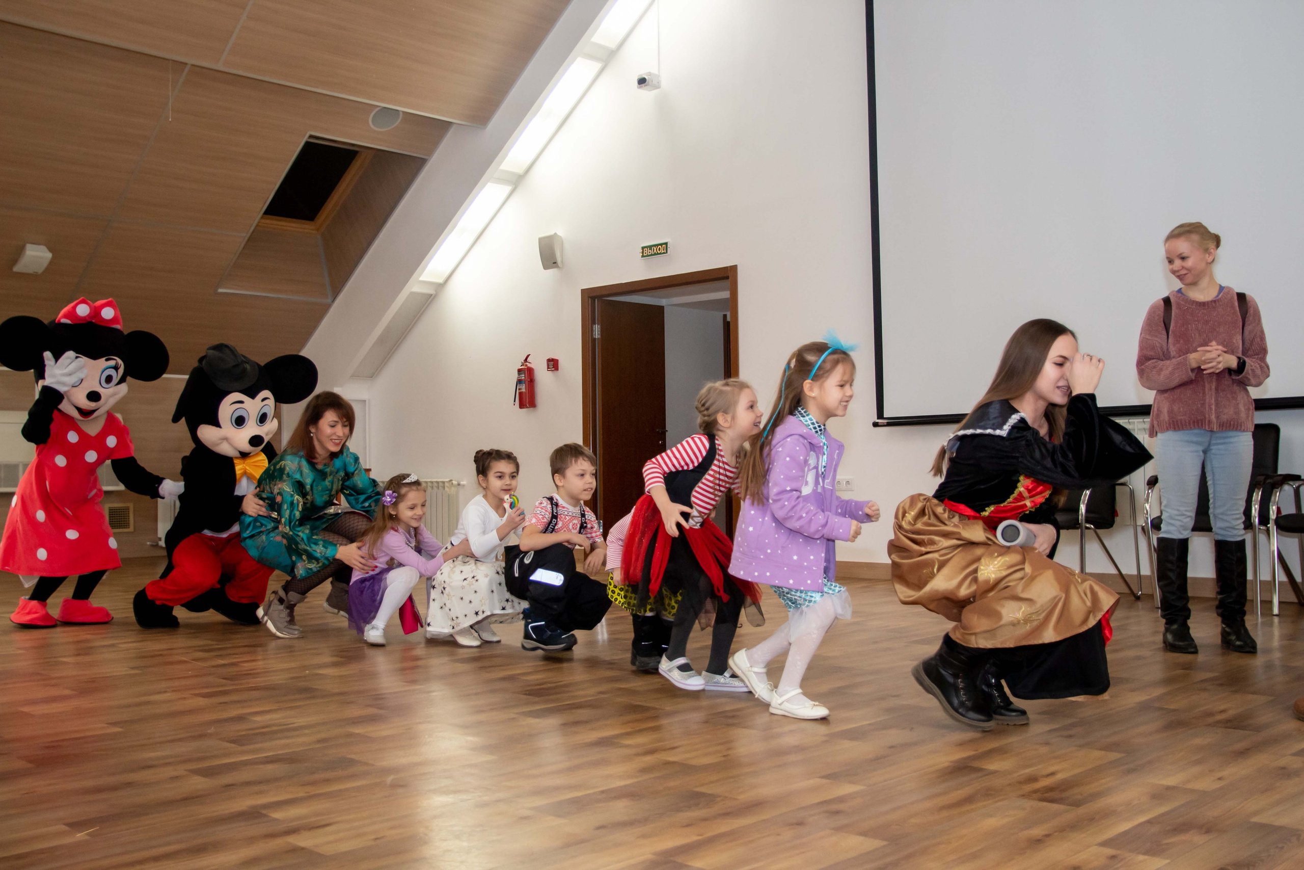 Благотворительный концерт. Часть1: Дети. Репортажный Фотограф