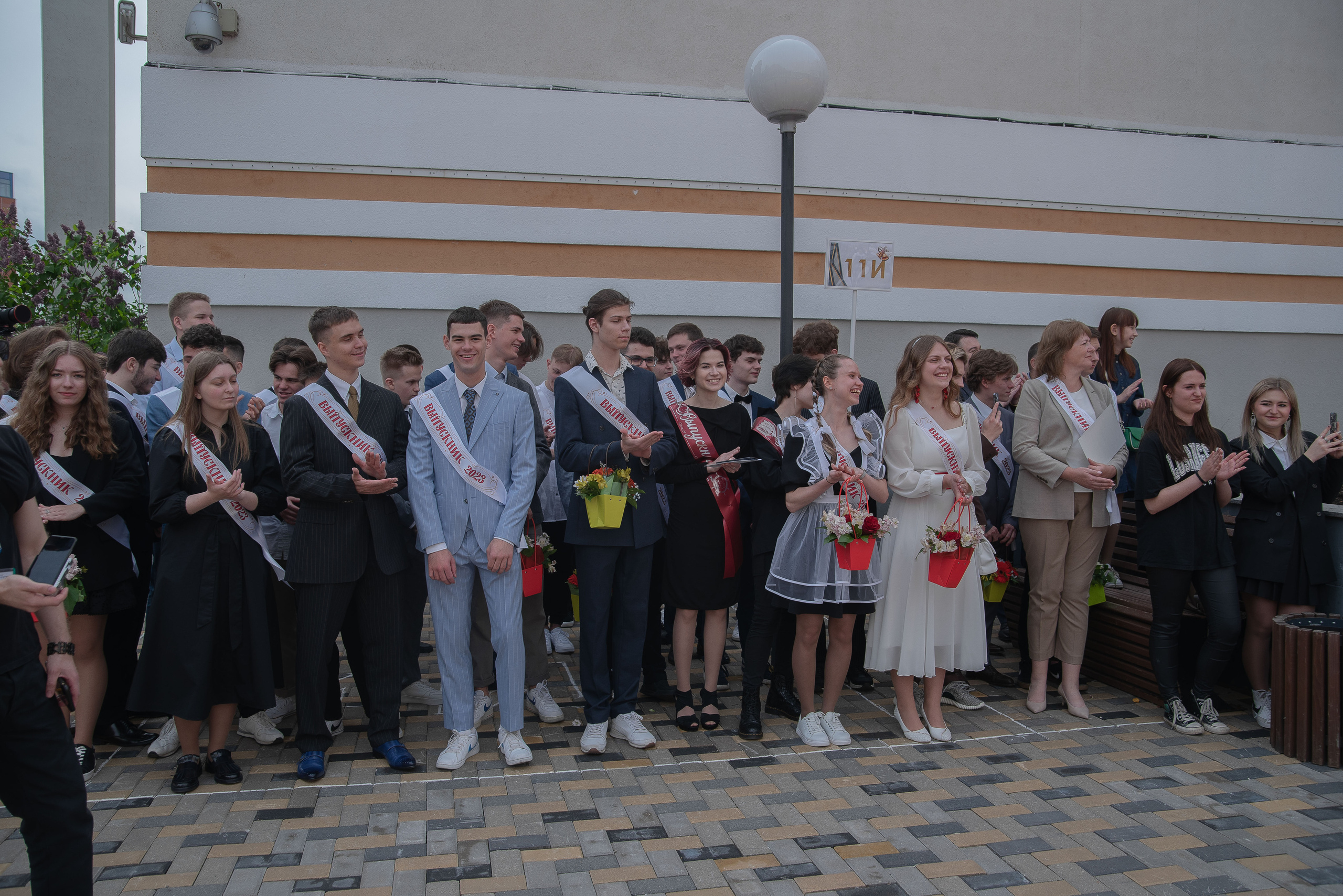 Последний звонок. Стильный портретный и семейный фотограф в Москве Ника Артуньянц