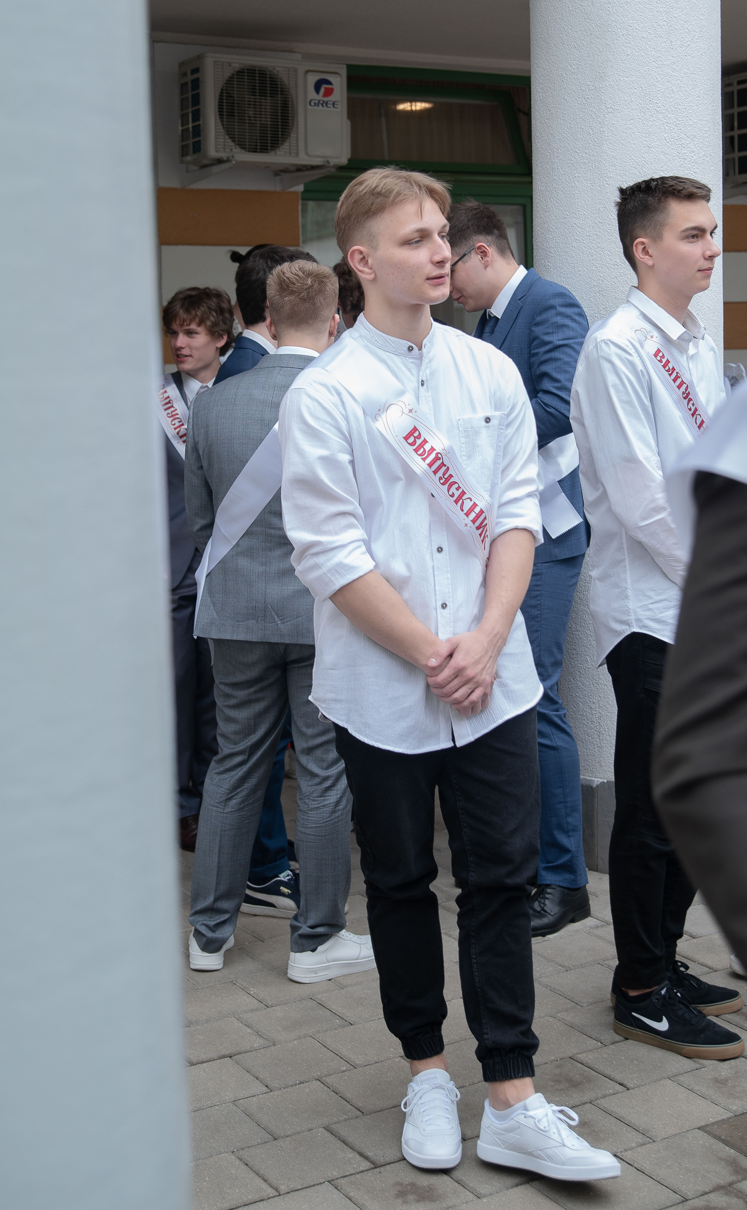 Последний звонок. Стильный портретный и семейный фотограф в Москве Ника Артуньянц