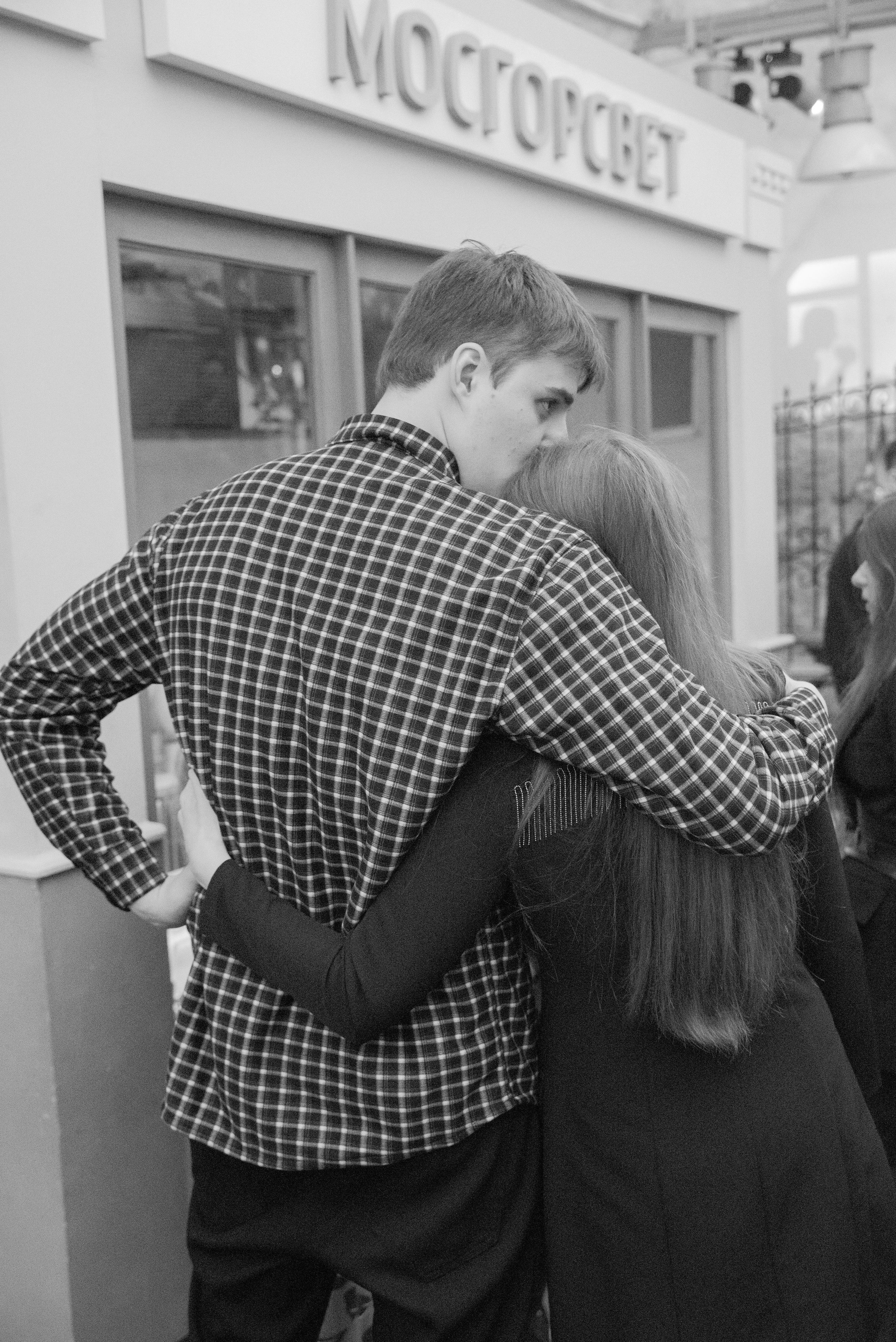 Музей «Огни Москвы» (съемка в темноте). Стильный портретный и семейный фотограф в Москве Ника Артуньянц