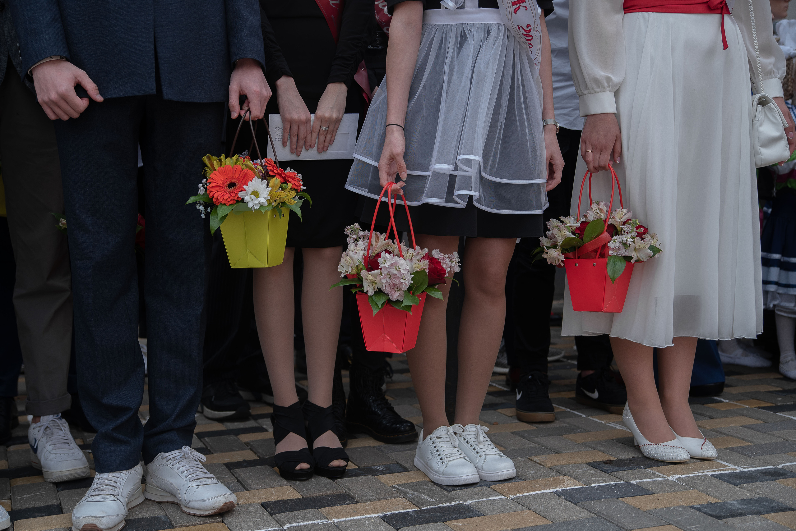 Последний звонок. Стильный портретный и семейный фотограф в Москве Ника Артуньянц