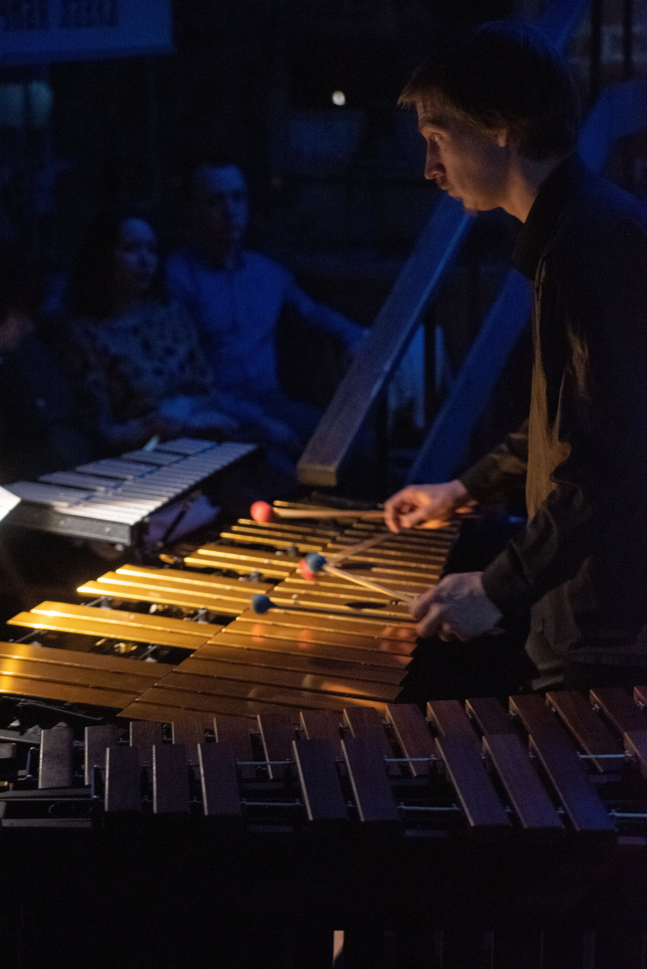 Музей «Огни Москвы» (съемка в темноте). Стильный портретный и семейный фотограф в Москве Ника Артуньянц