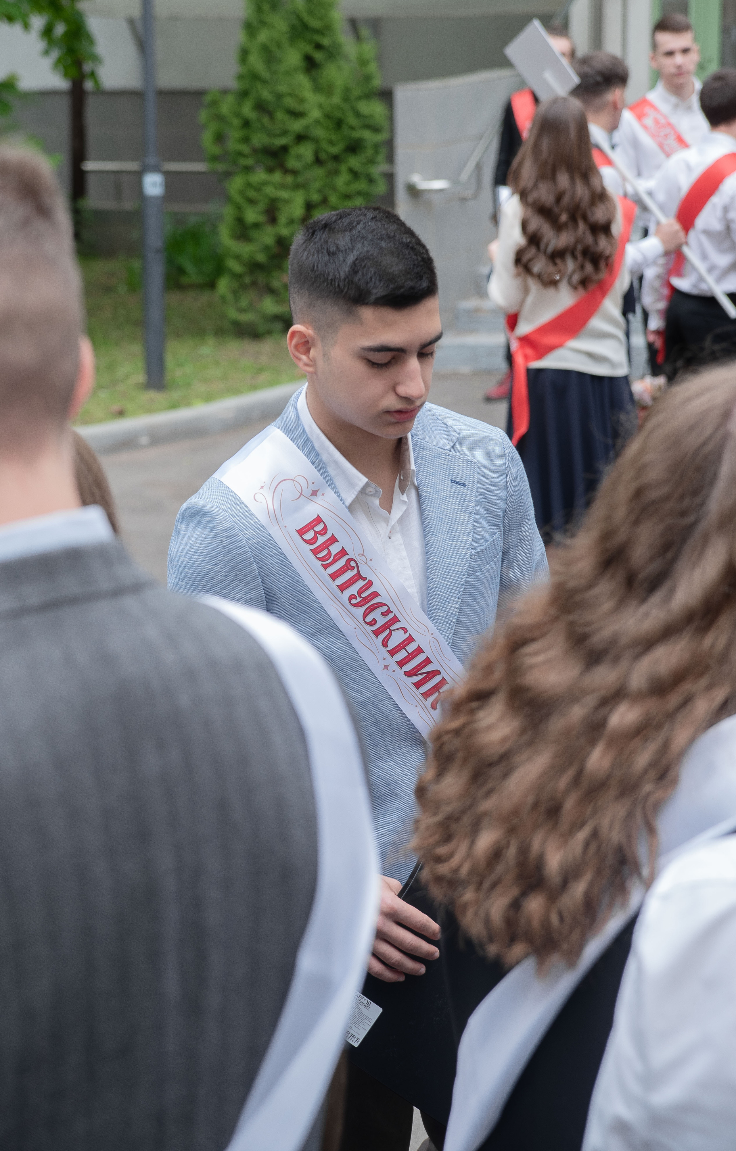 Последний звонок. Стильный портретный и семейный фотограф в Москве Ника Артуньянц