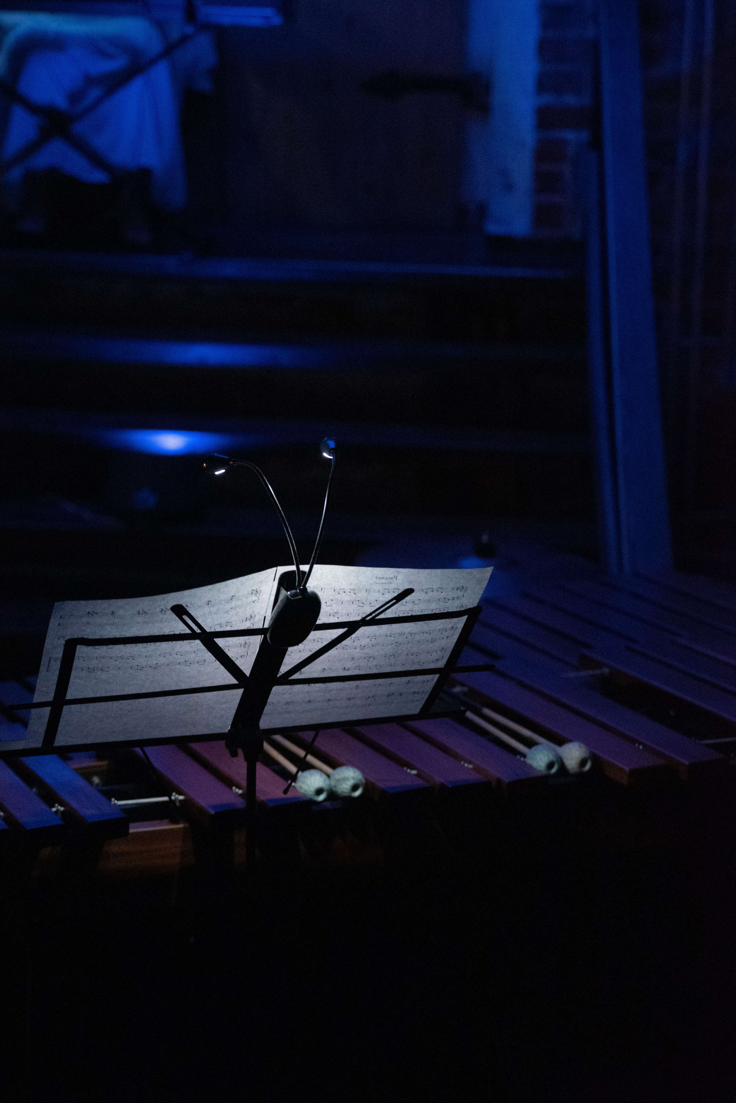 Музей «Огни Москвы» (съемка в темноте). Стильный портретный и семейный фотограф в Москве Ника Артуньянц