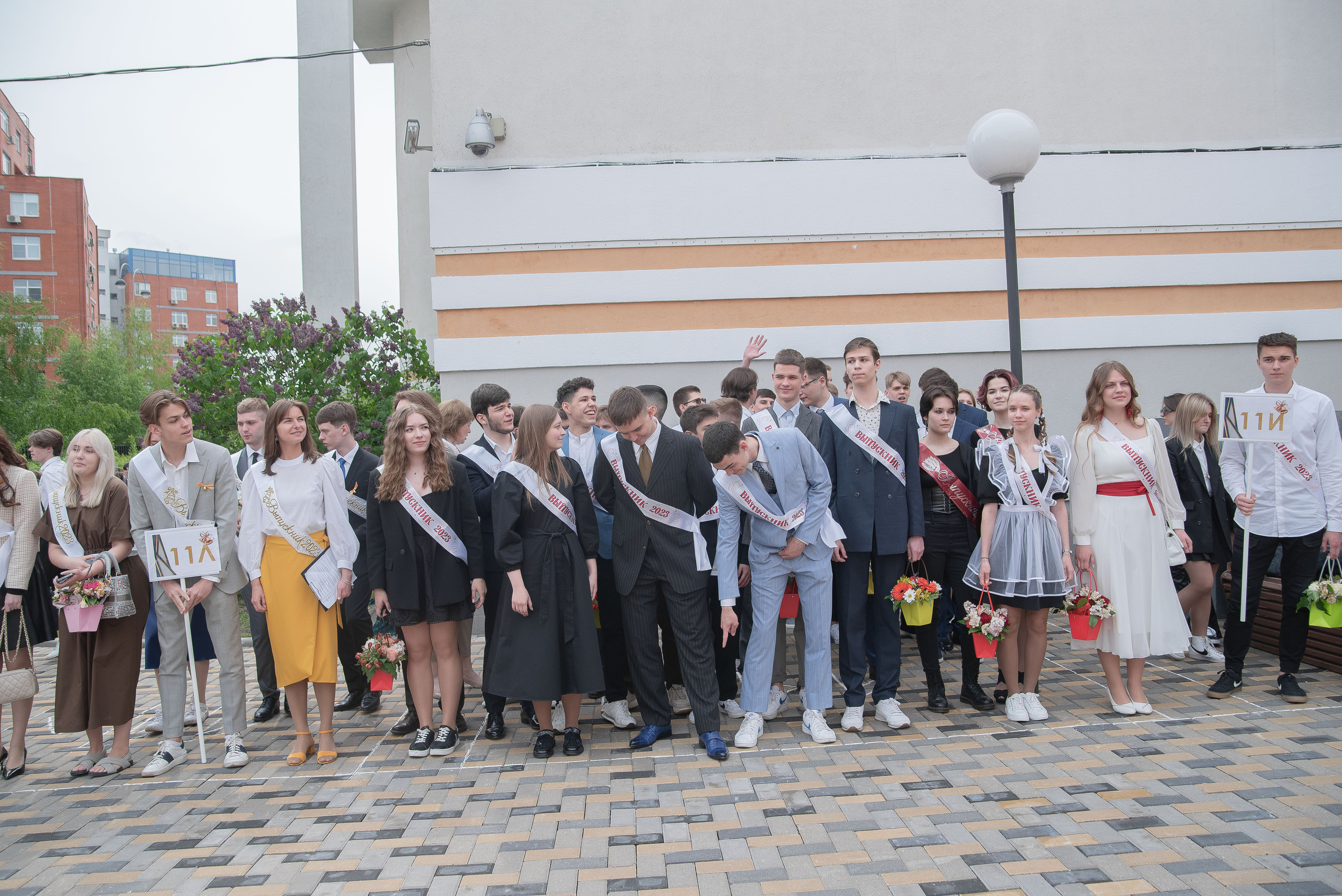 Последний звонок. Стильный портретный и семейный фотограф в Москве Ника Артуньянц