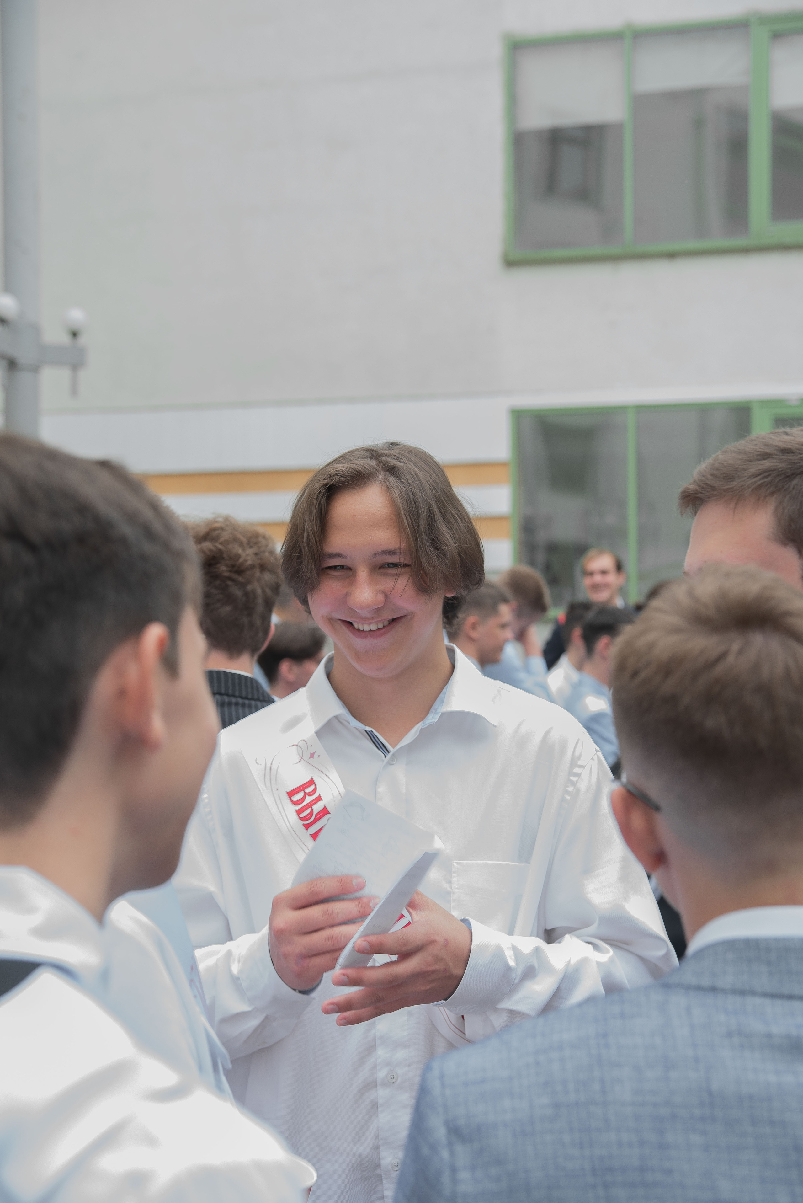 Последний звонок. Стильный портретный и семейный фотограф в Москве Ника Артуньянц