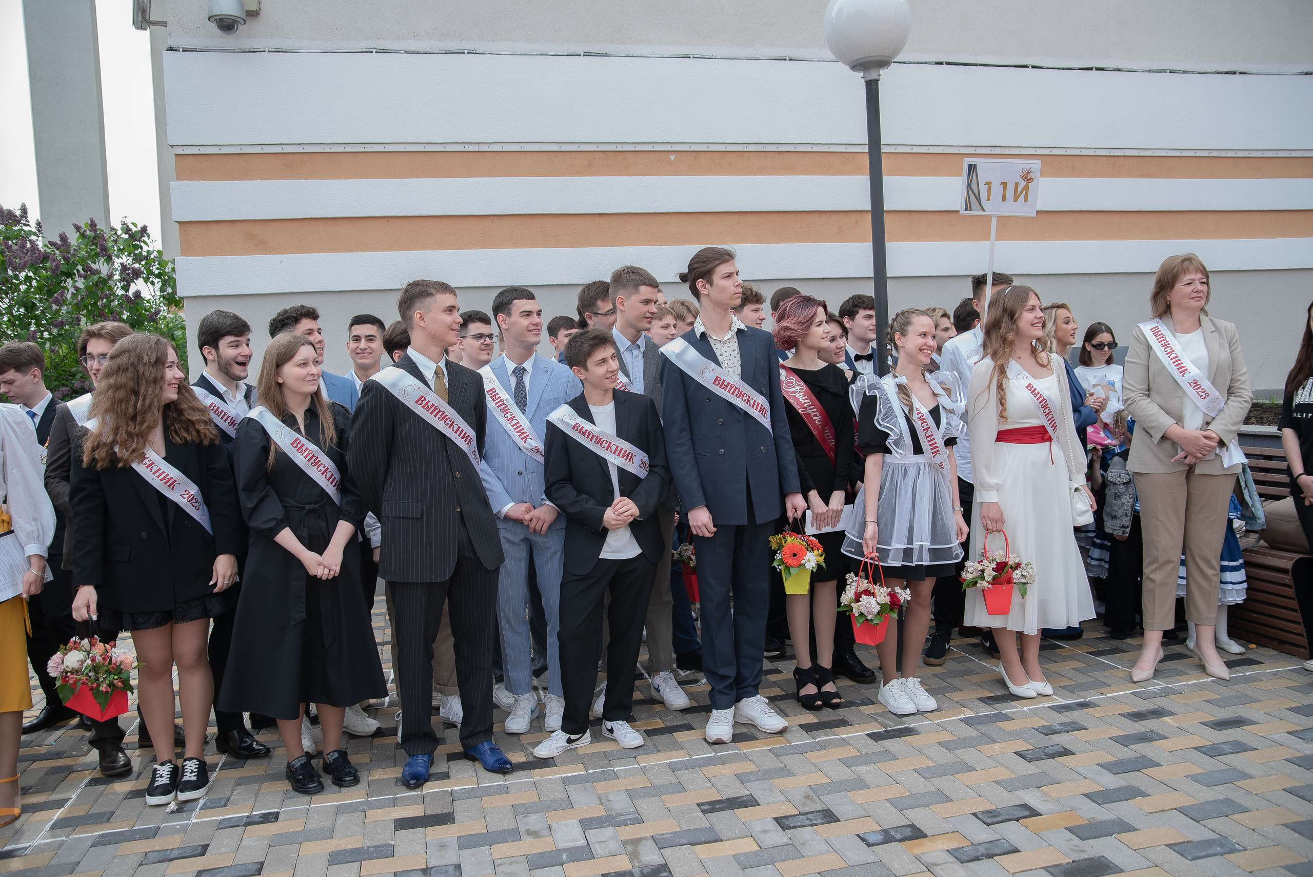 Последний звонок. Стильный портретный и семейный фотограф в Москве Ника Артуньянц