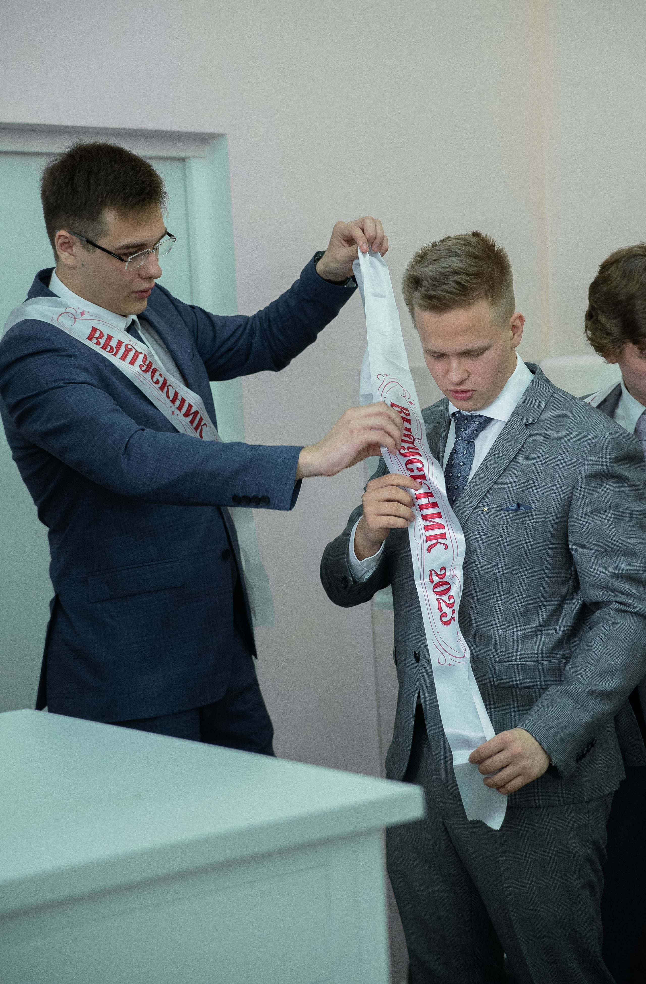 Последний звонок. Стильный портретный и семейный фотограф в Москве Ника Артуньянц