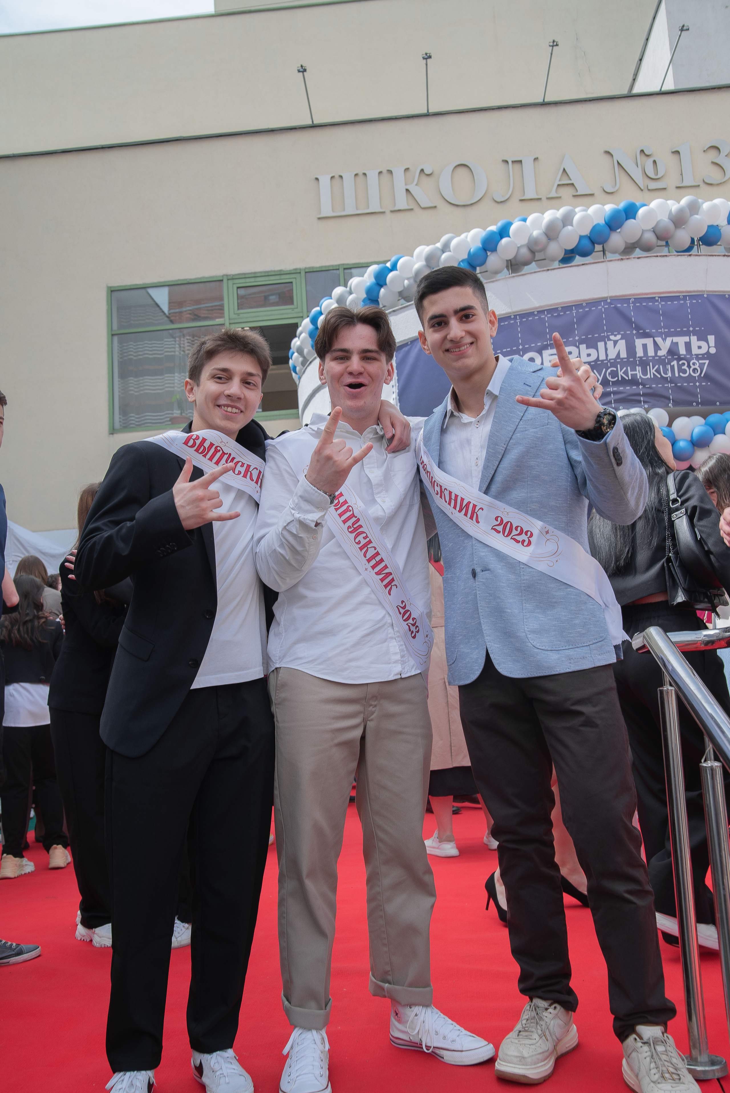 Последний звонок. Стильный портретный и семейный фотограф в Москве Ника Артуньянц